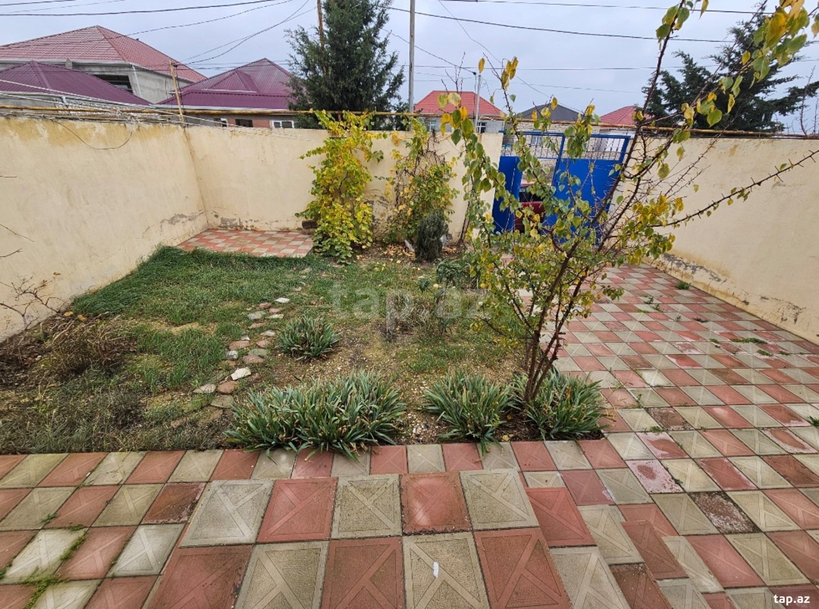 4 otaqlı həyət evi satılır, Ramana, Bakı
