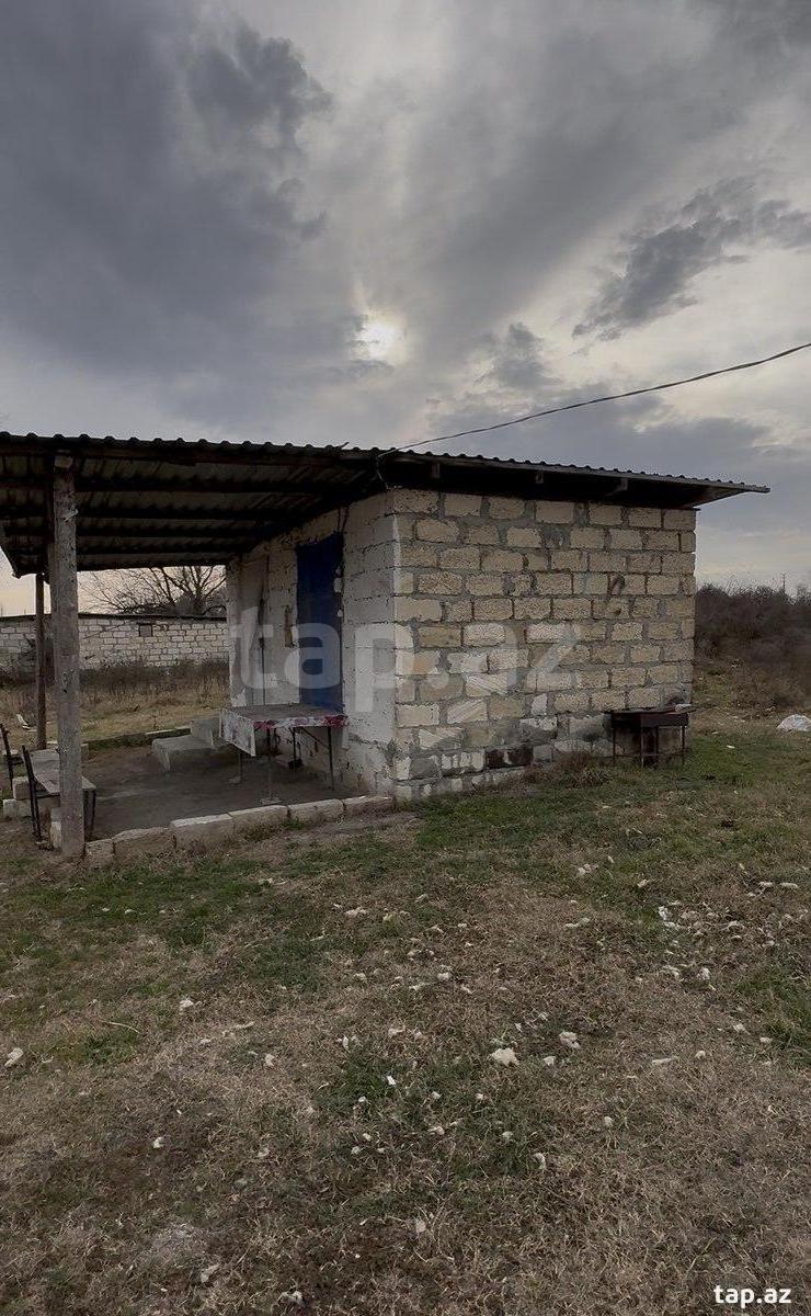 900 sot torpaq sahəsi, Ağdaş r. (2)