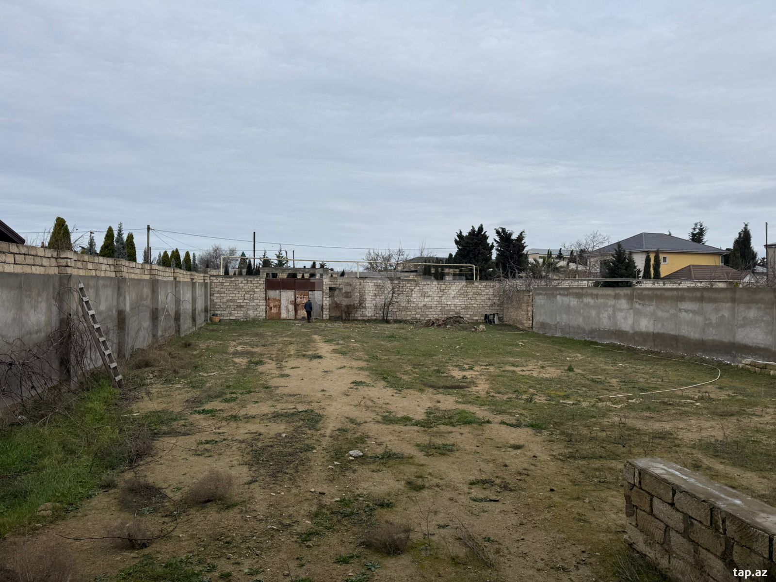12 sot torpaq sahəsi, Mərdəkan qəs. (2)