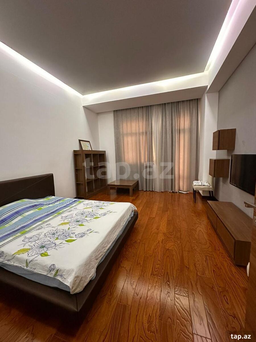 4-otaqlı yeni tikili, Cəfər Cabbarlı küç., 230 m² (10)
