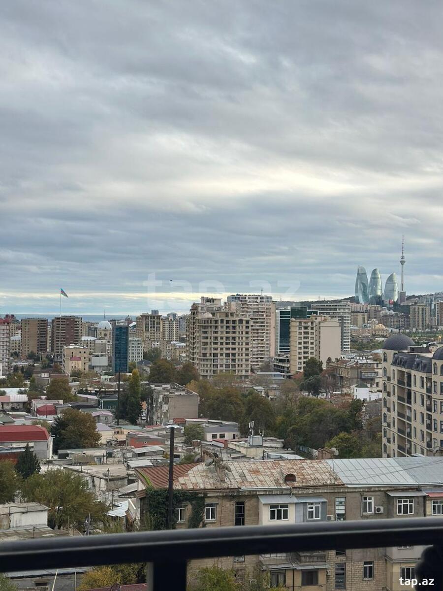 4-otaqlı yeni tikili, Cəfər Cabbarlı küç., 230 m² (2)