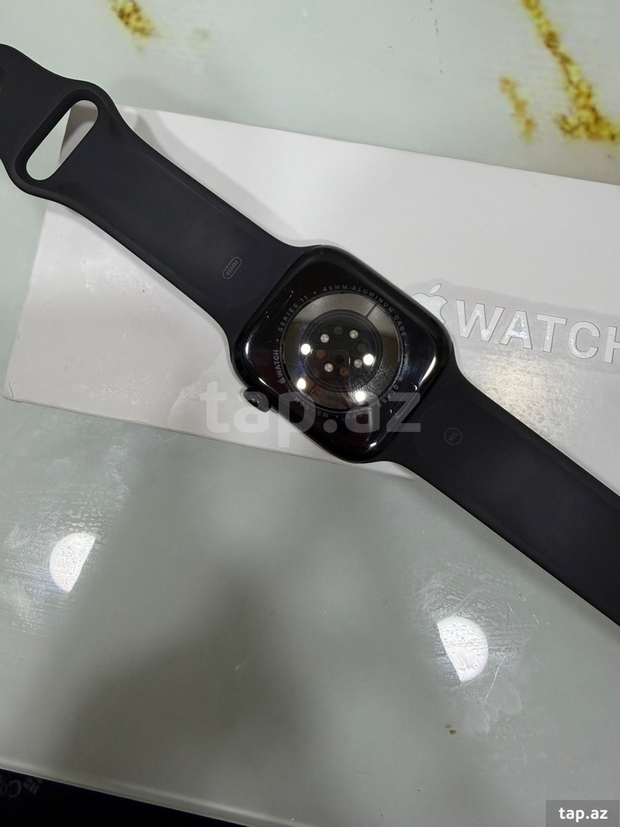 Apple Watch Series 11 Aluminum Jet Black 46mm (3)