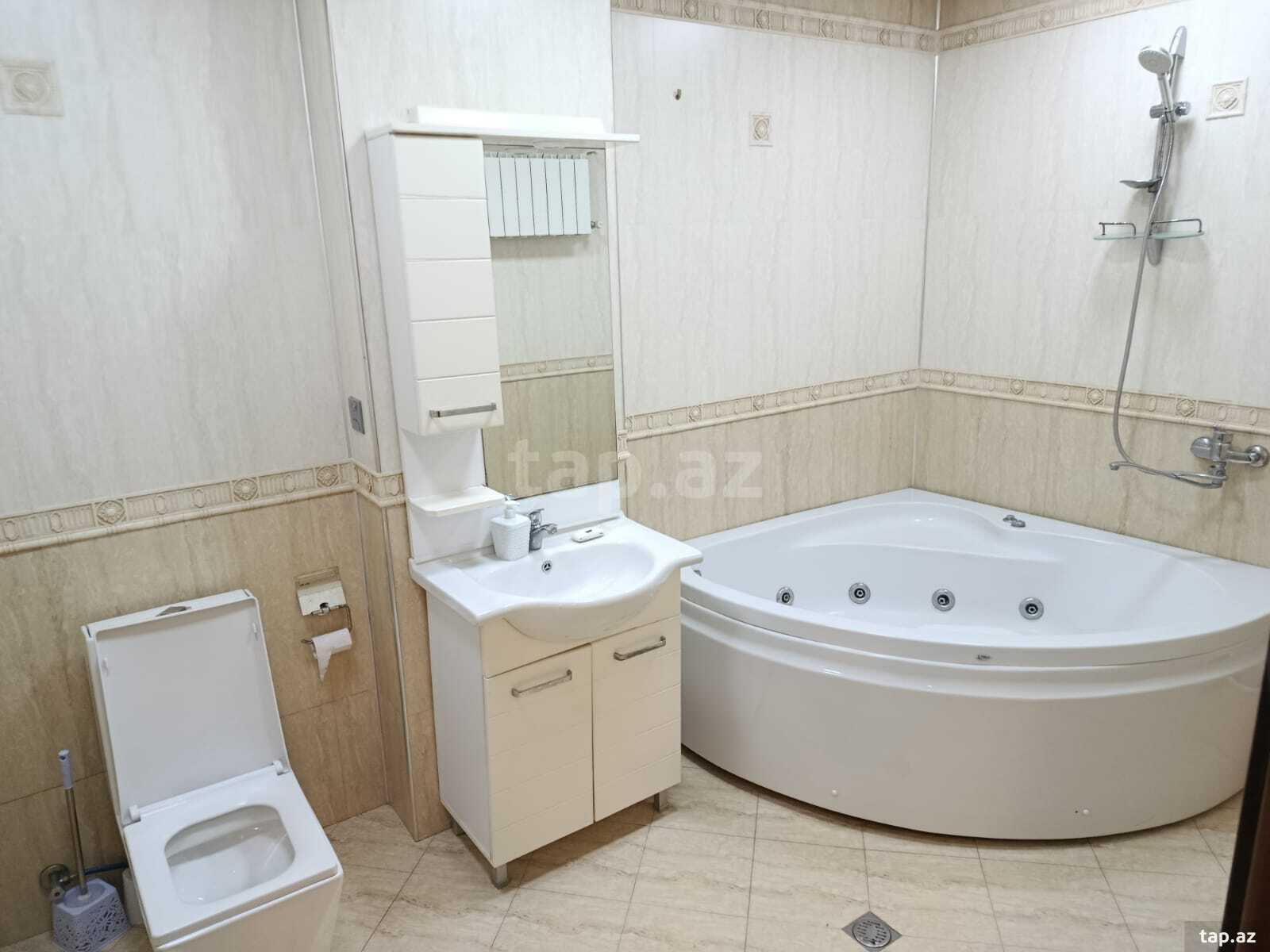 4-otaqlı yeni tikili, Sumqayıt ş., 163 m²