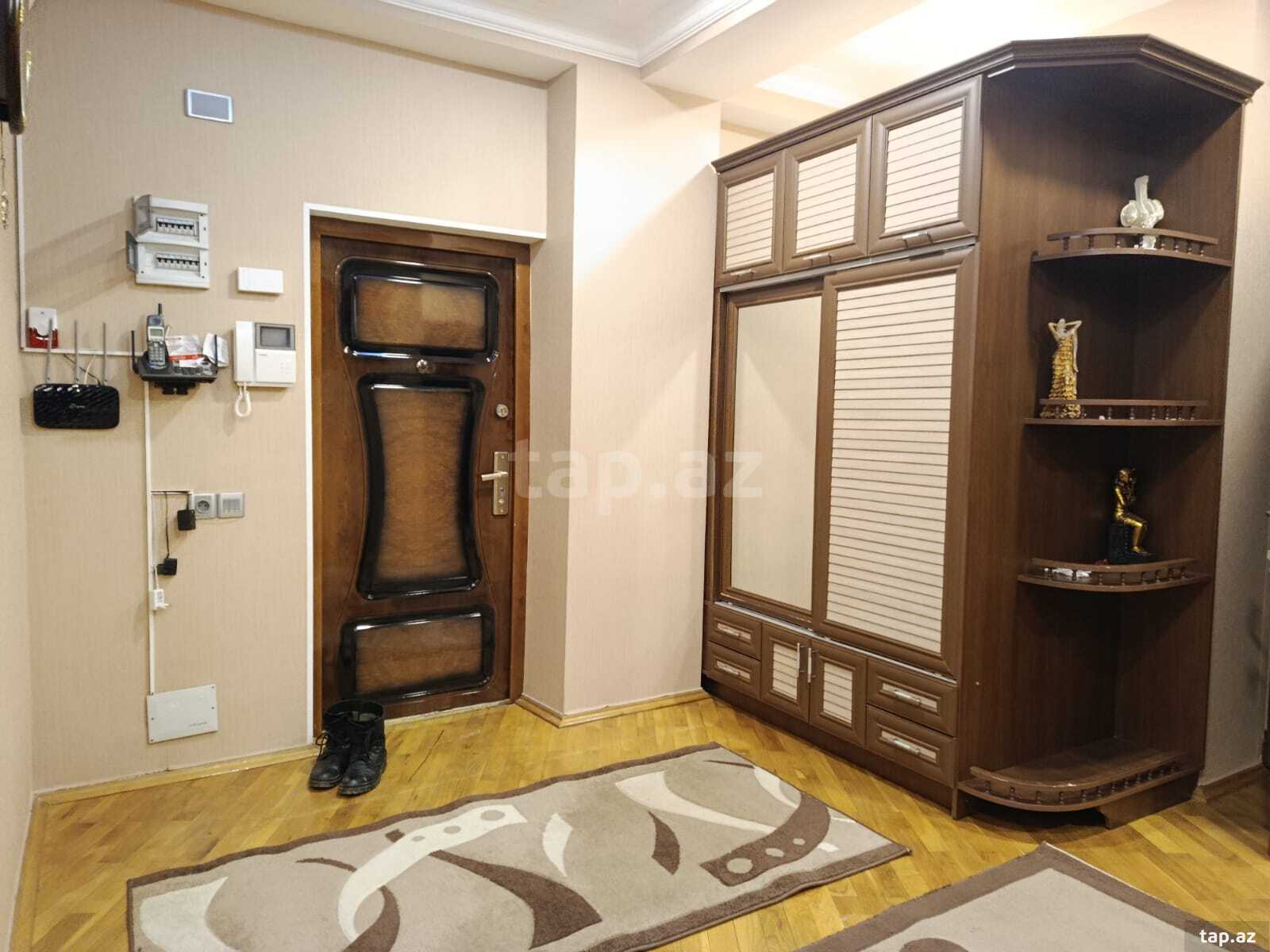 4-otaqlı yeni tikili, Sumqayıt ş., 163 m²