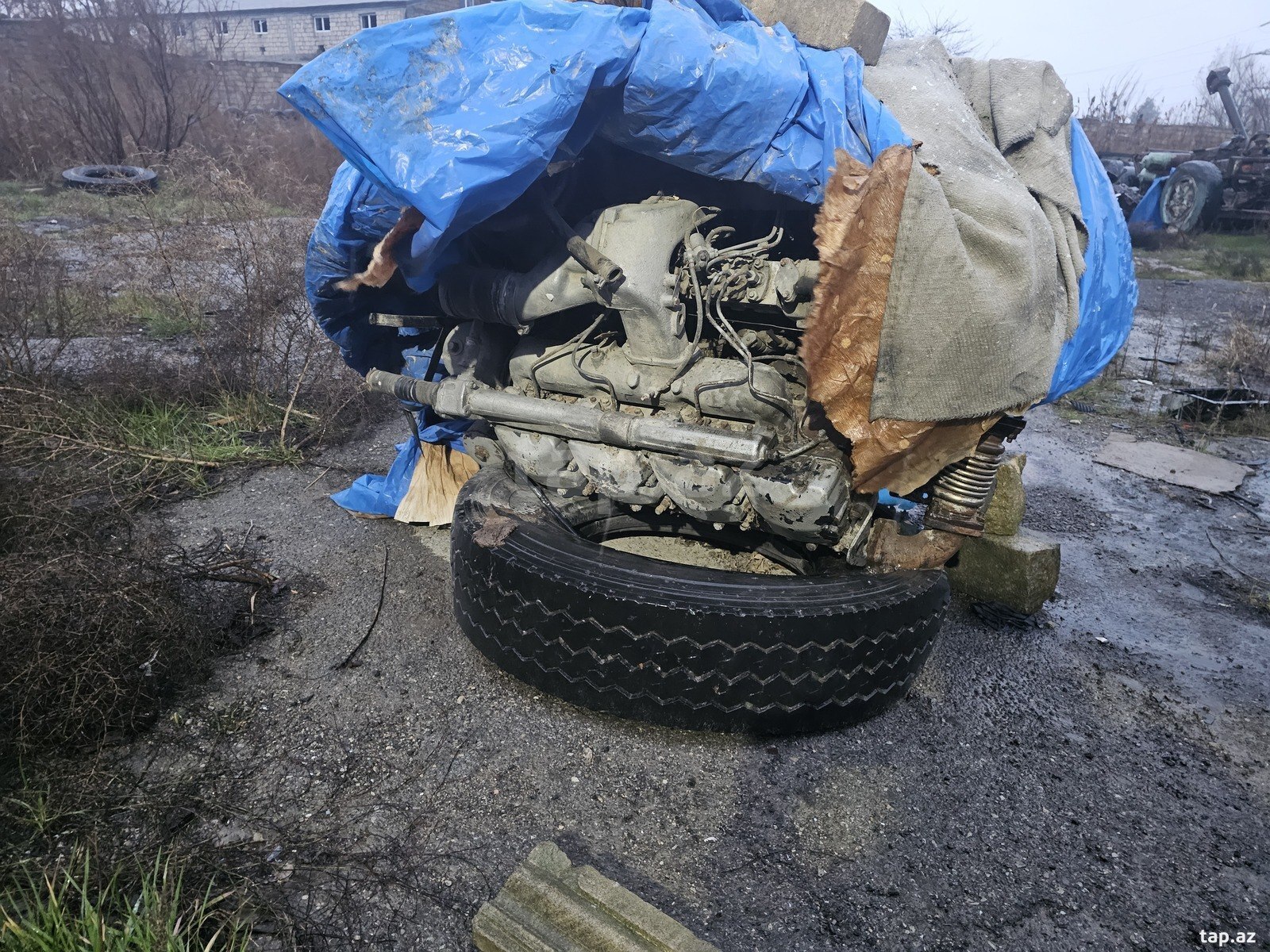 Kamaz ehtiyat hissəsi (2)