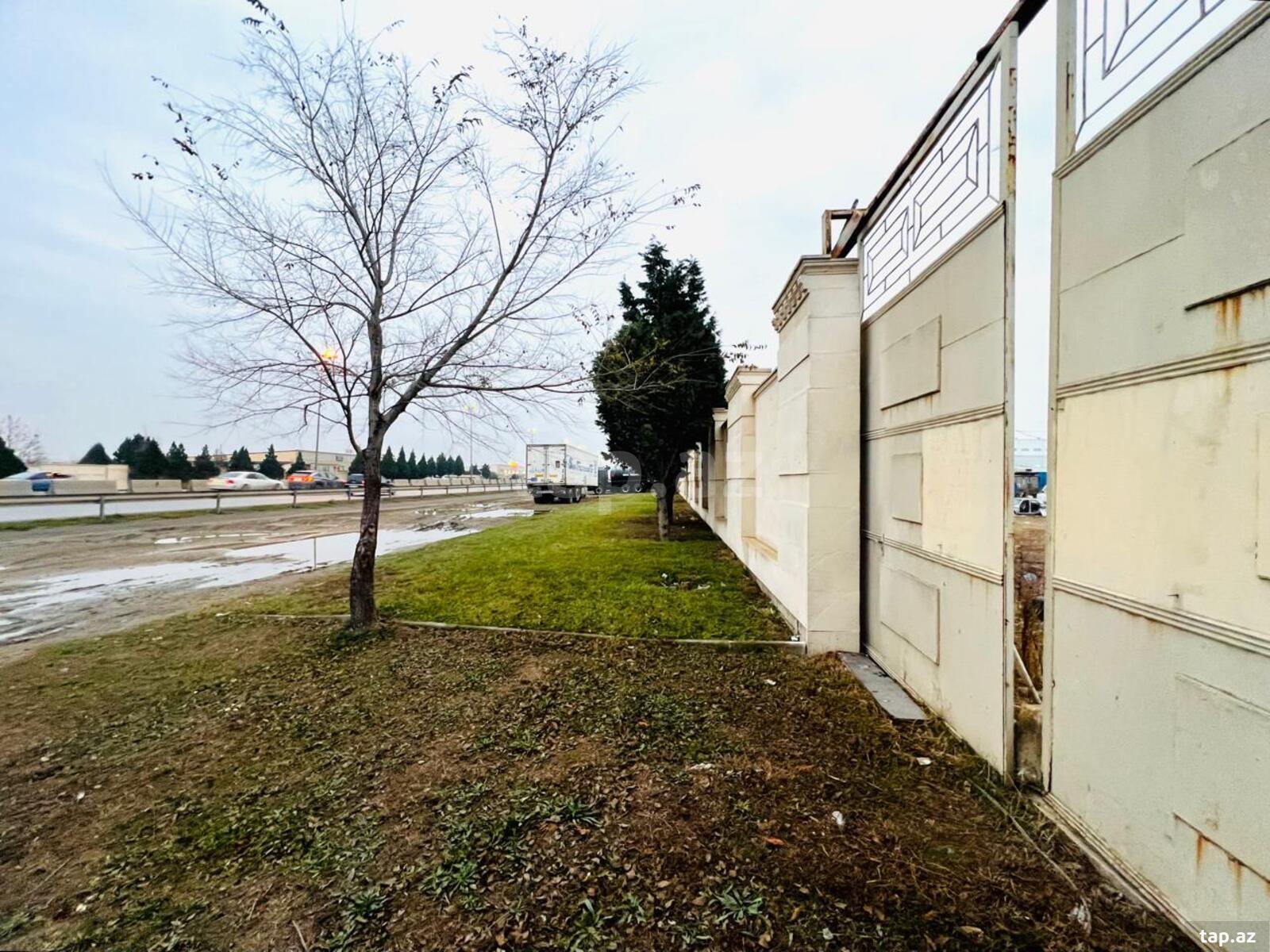 Torpaq satılır, Sumqayıt