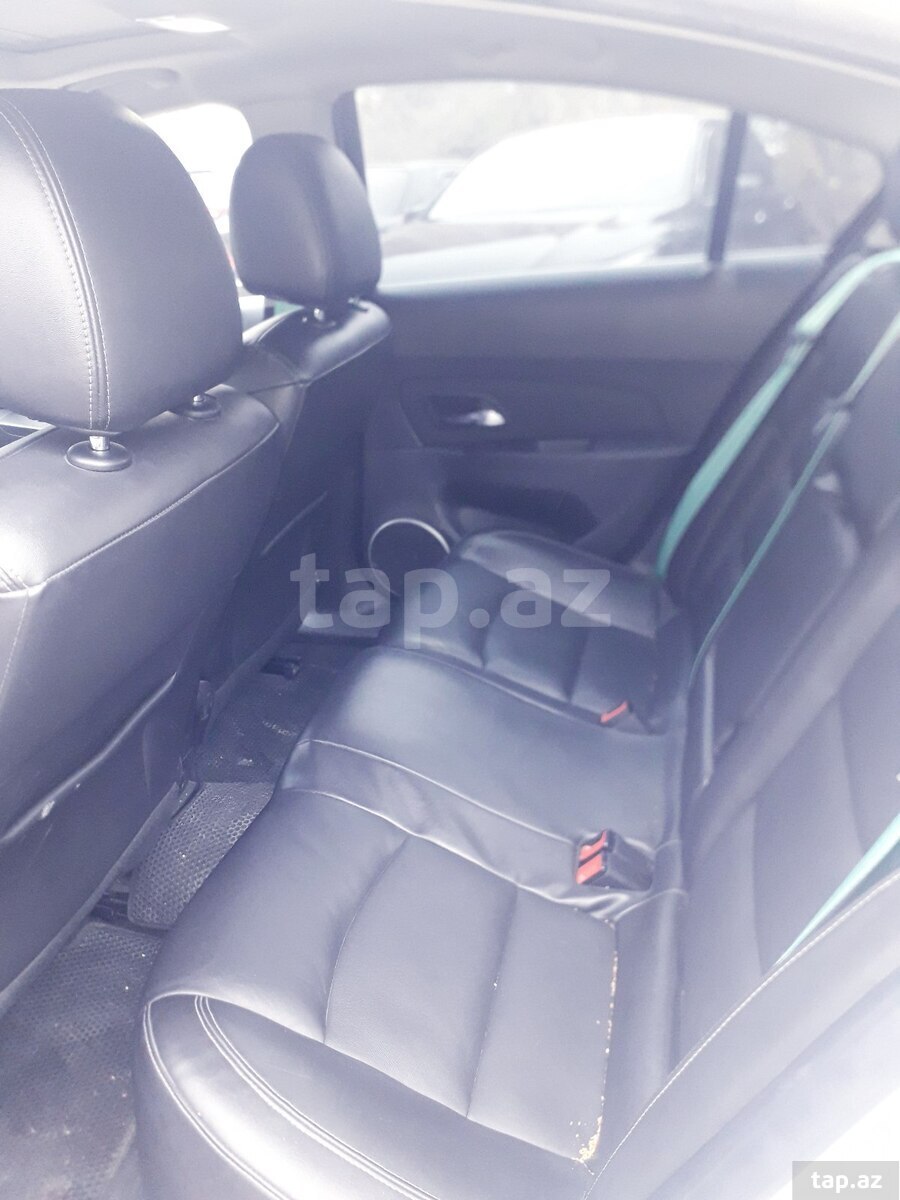 Chevrolet Cruze, 2015 il (5)