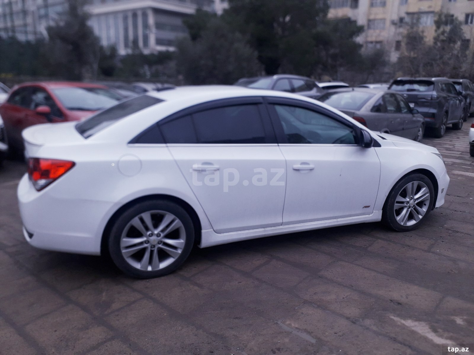 Chevrolet Cruze, 2015 il (8)