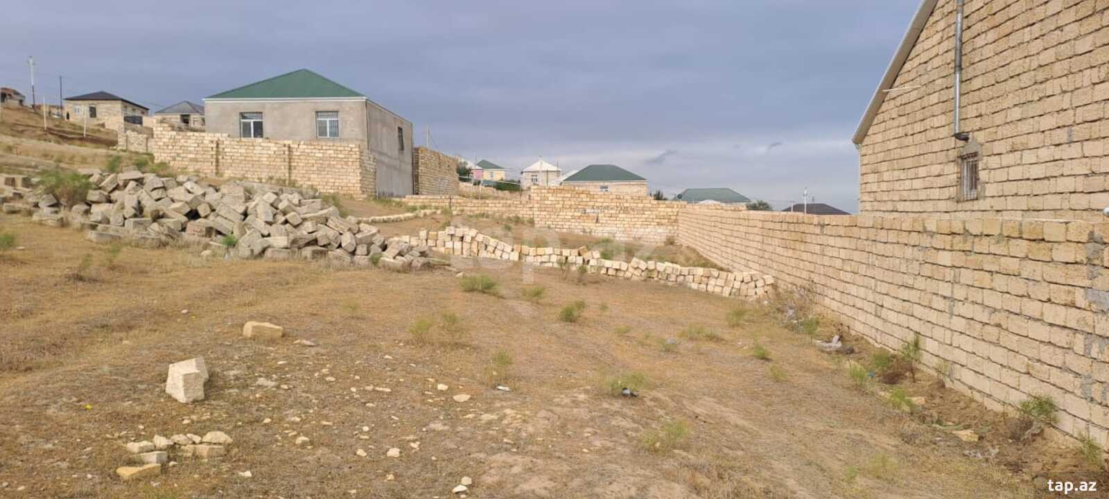 Land for sale, Baku