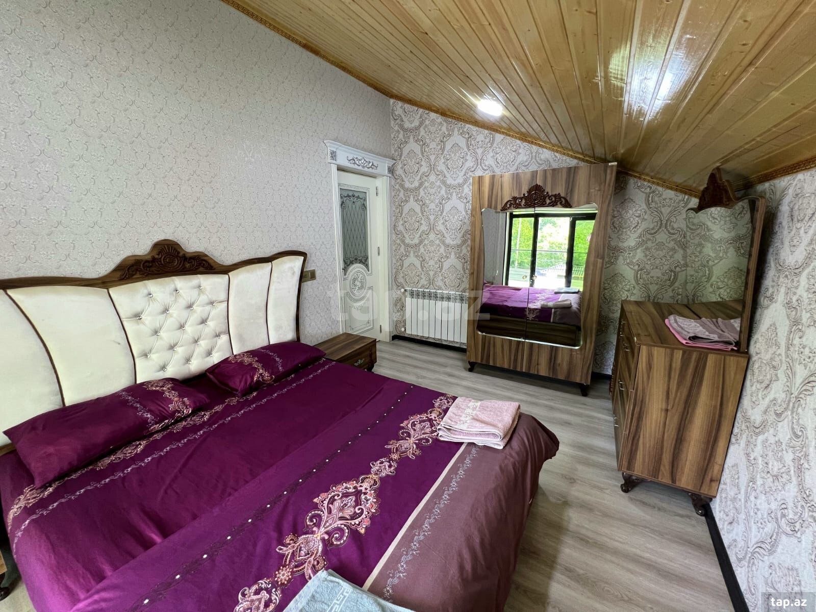 Həyət evi, Qəbələ r. (11)