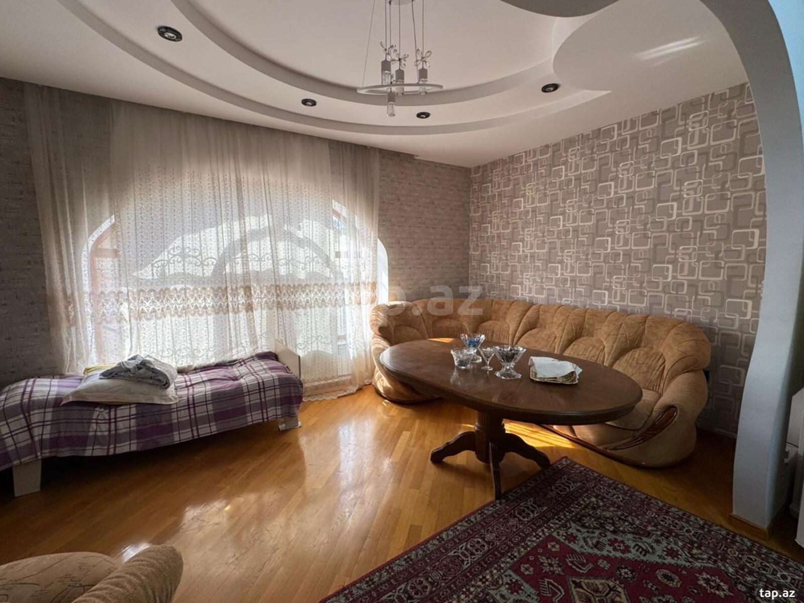 Villa, Xətai r.