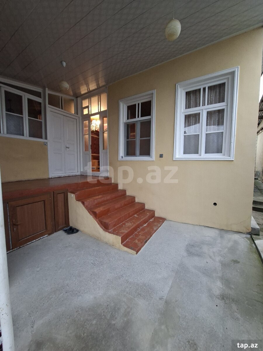 Həyət evi, Şəki ş.
