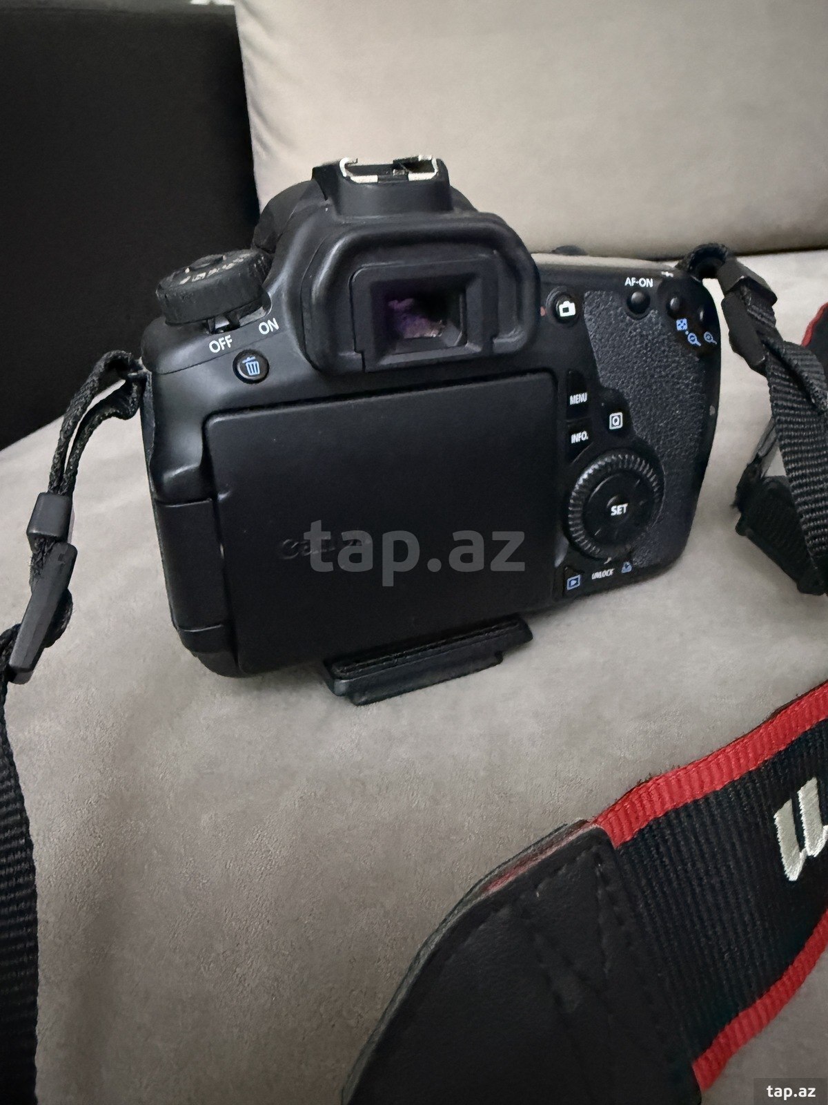 Fotoaparat Canon 60D (3)