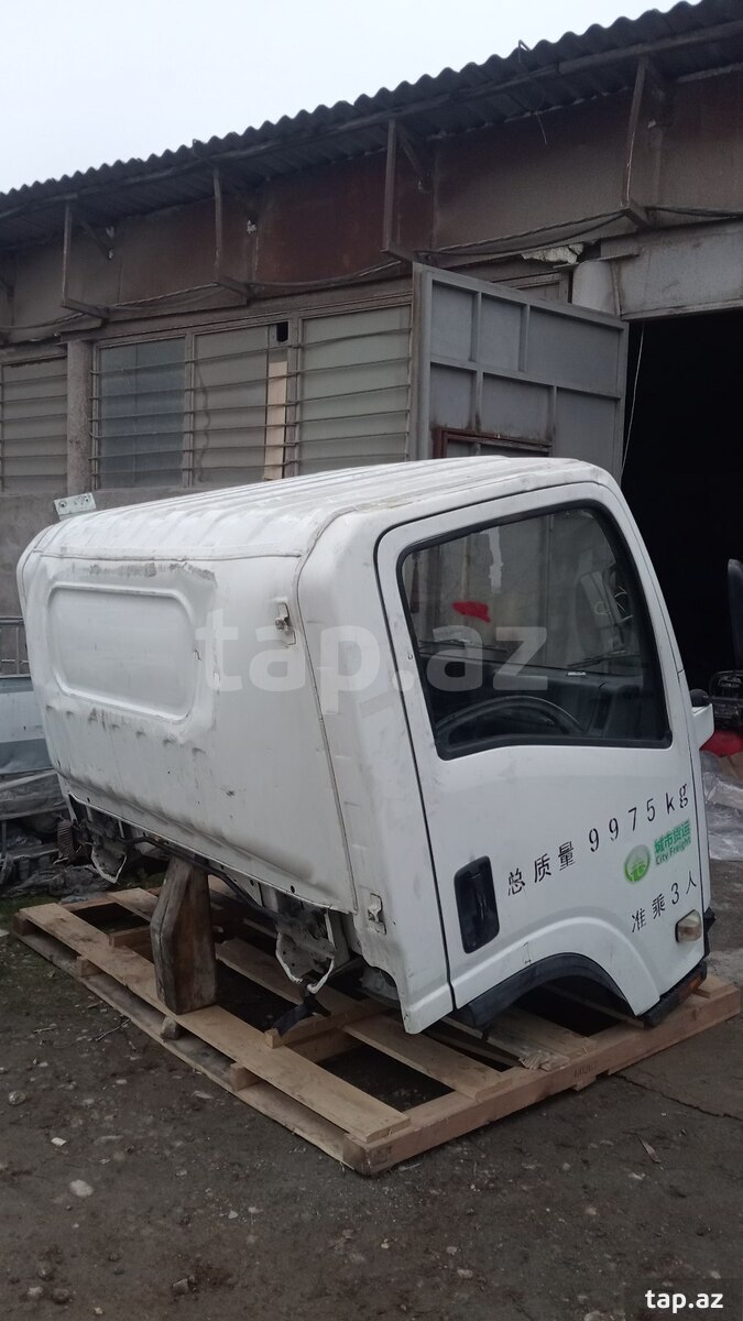 Isuzu NPR 75, NPR 71 kabini (4)