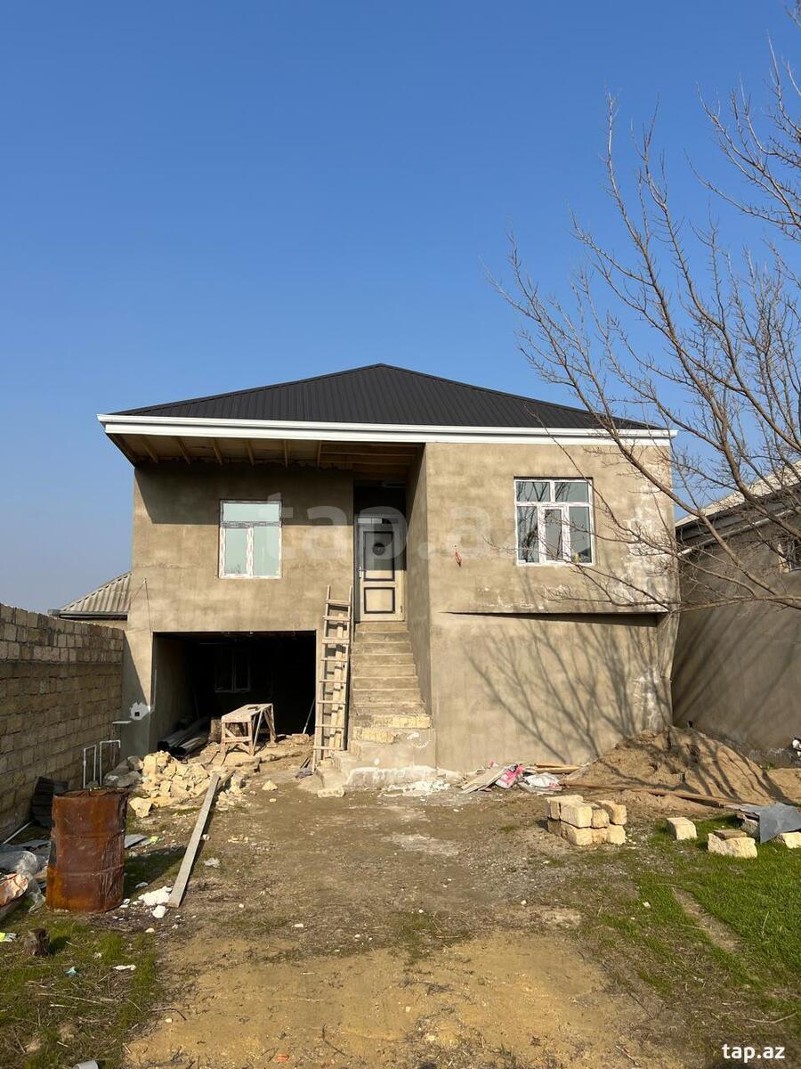 Həyət evi, Saray qəs.