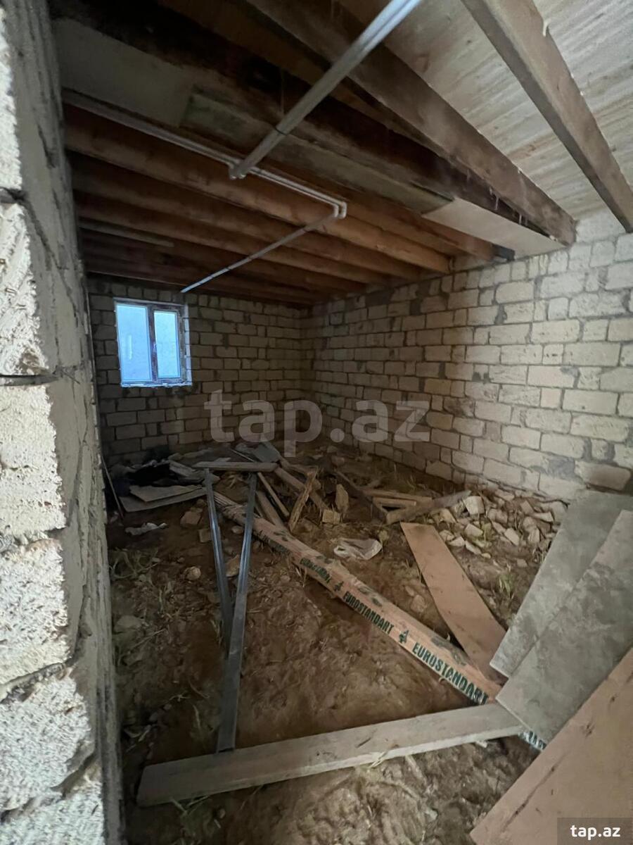 Həyət evi, Saray qəs. (5)