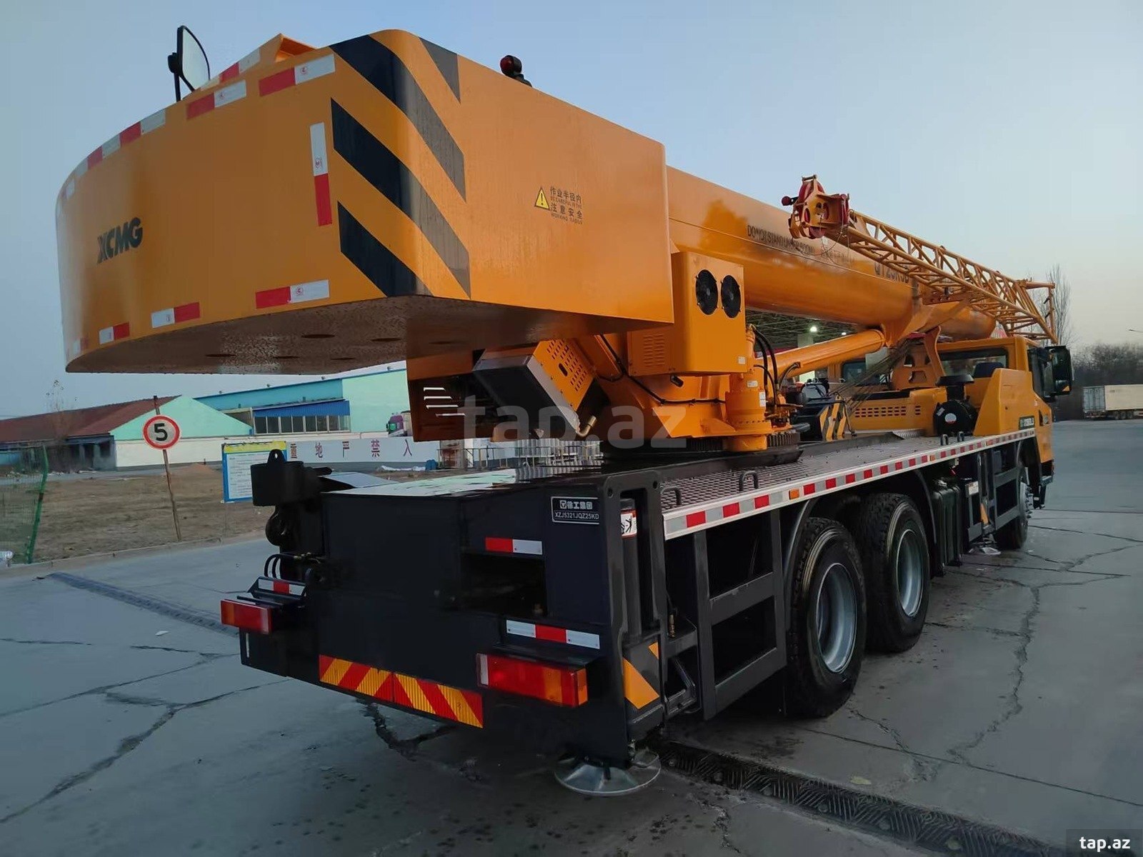 XCMG QY25K5D XCT, 2025 il (8)