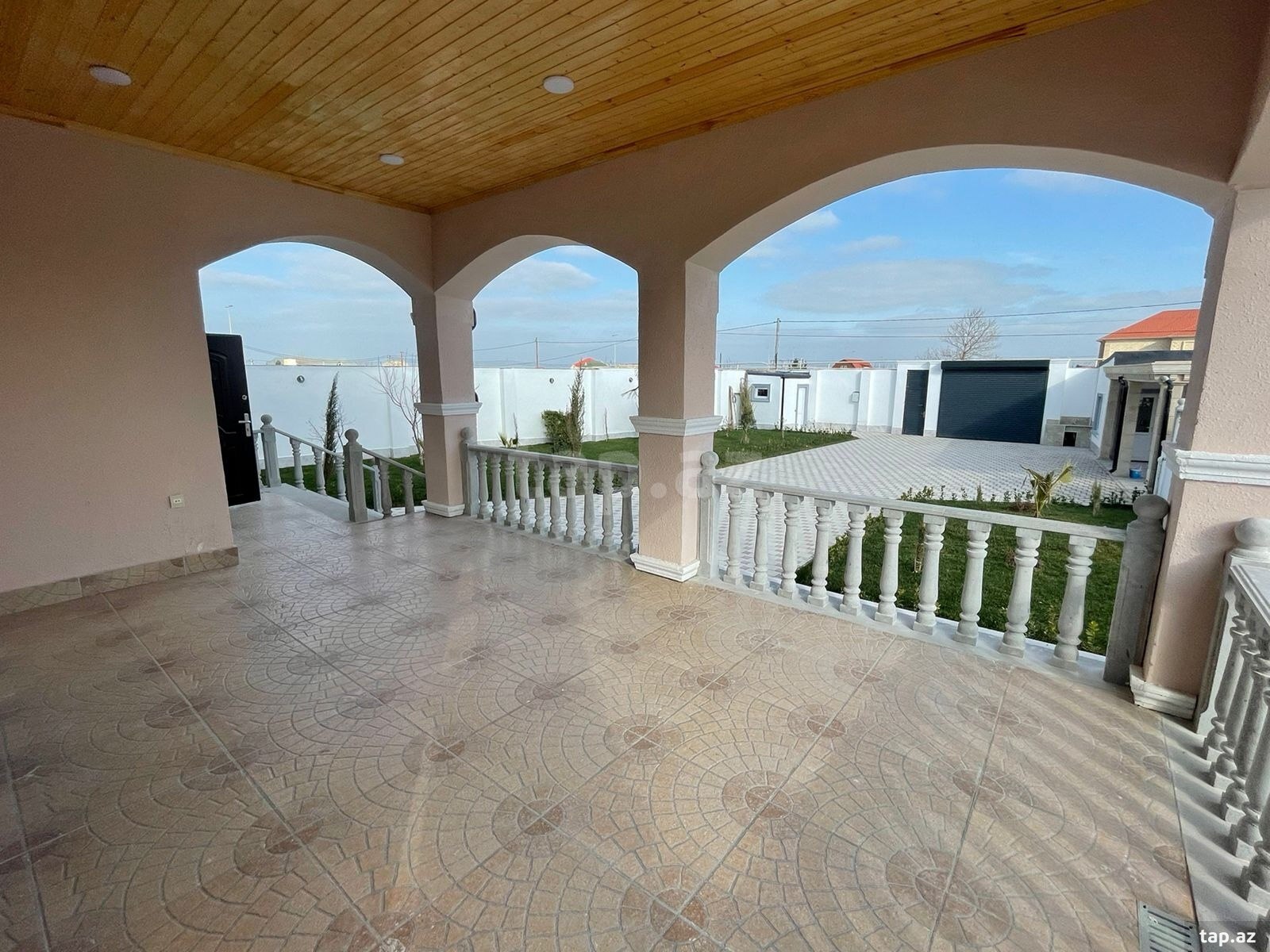 Villa, Nardaran qəs. (17)
