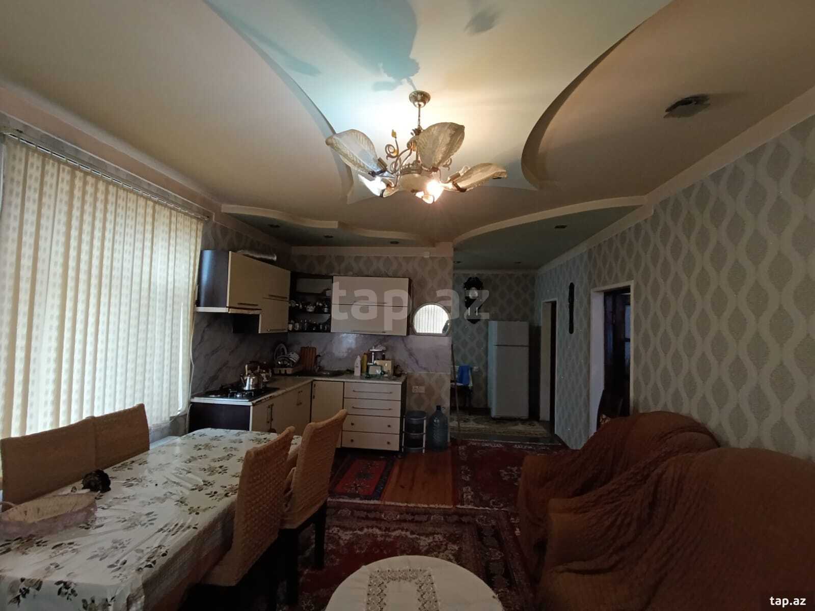 Həyət evi, Ceyranbatan qəs. (5)