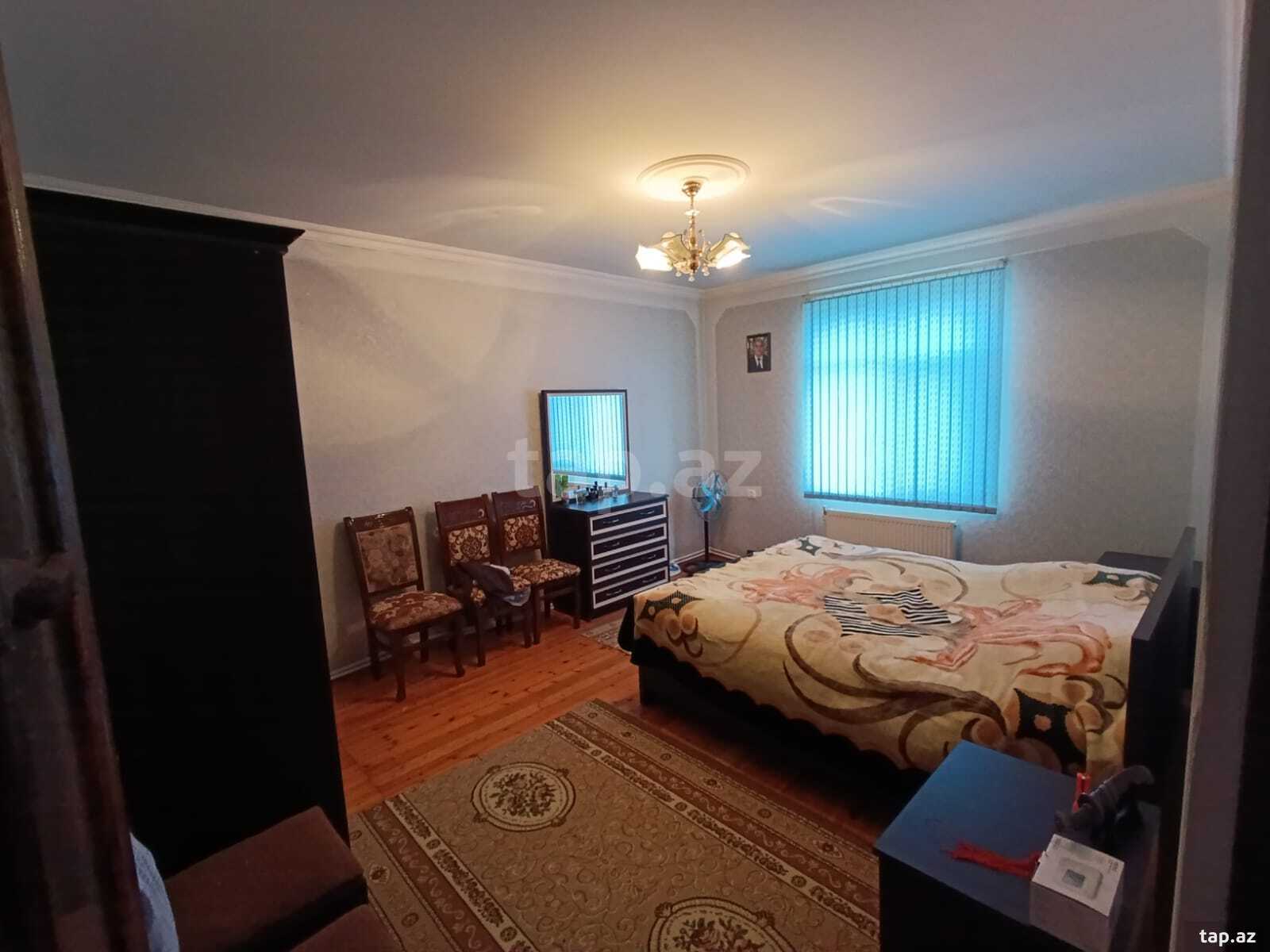 Həyət evi, Ceyranbatan qəs. (11)