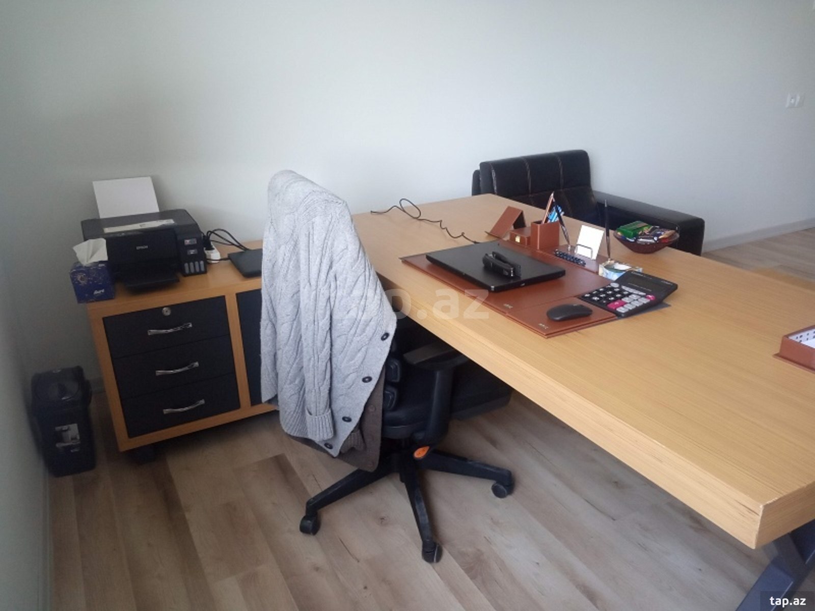 Ofis icarəyə verilir, Ə. Rəcəbli küç. (13)