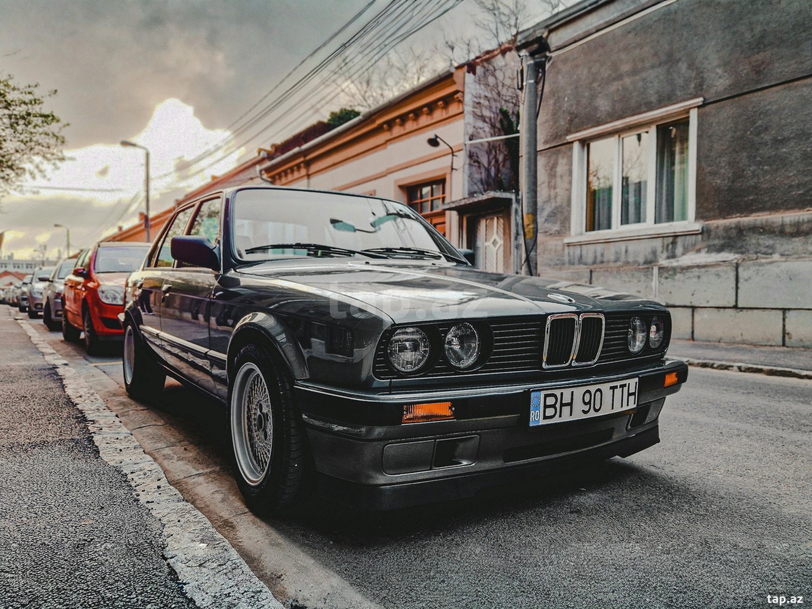 Avtomobil qeydiyyat nişanı - 77-KO-404