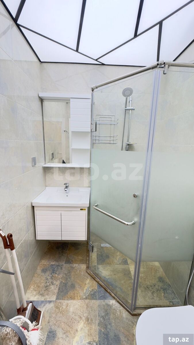2-otaqlı yeni tikili kirayə verilir, 7-ci mkr., 55 m² (4)