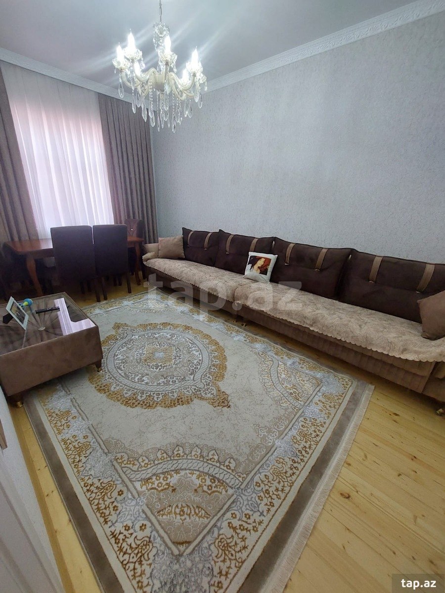 Həyət evi, Binə qəs. (2)