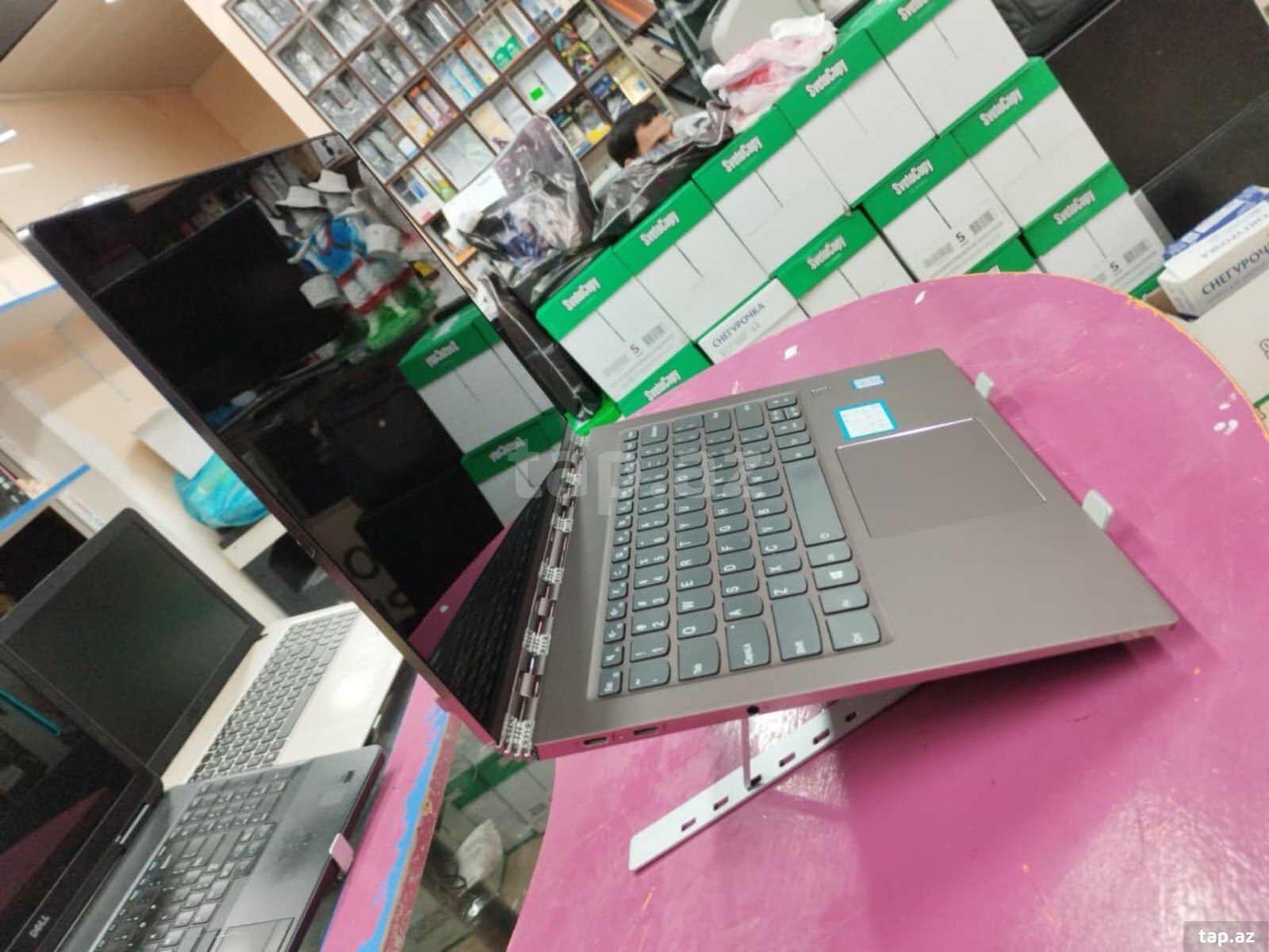 Noutbuk Lenovo Yoga 920-13IKB (7)
