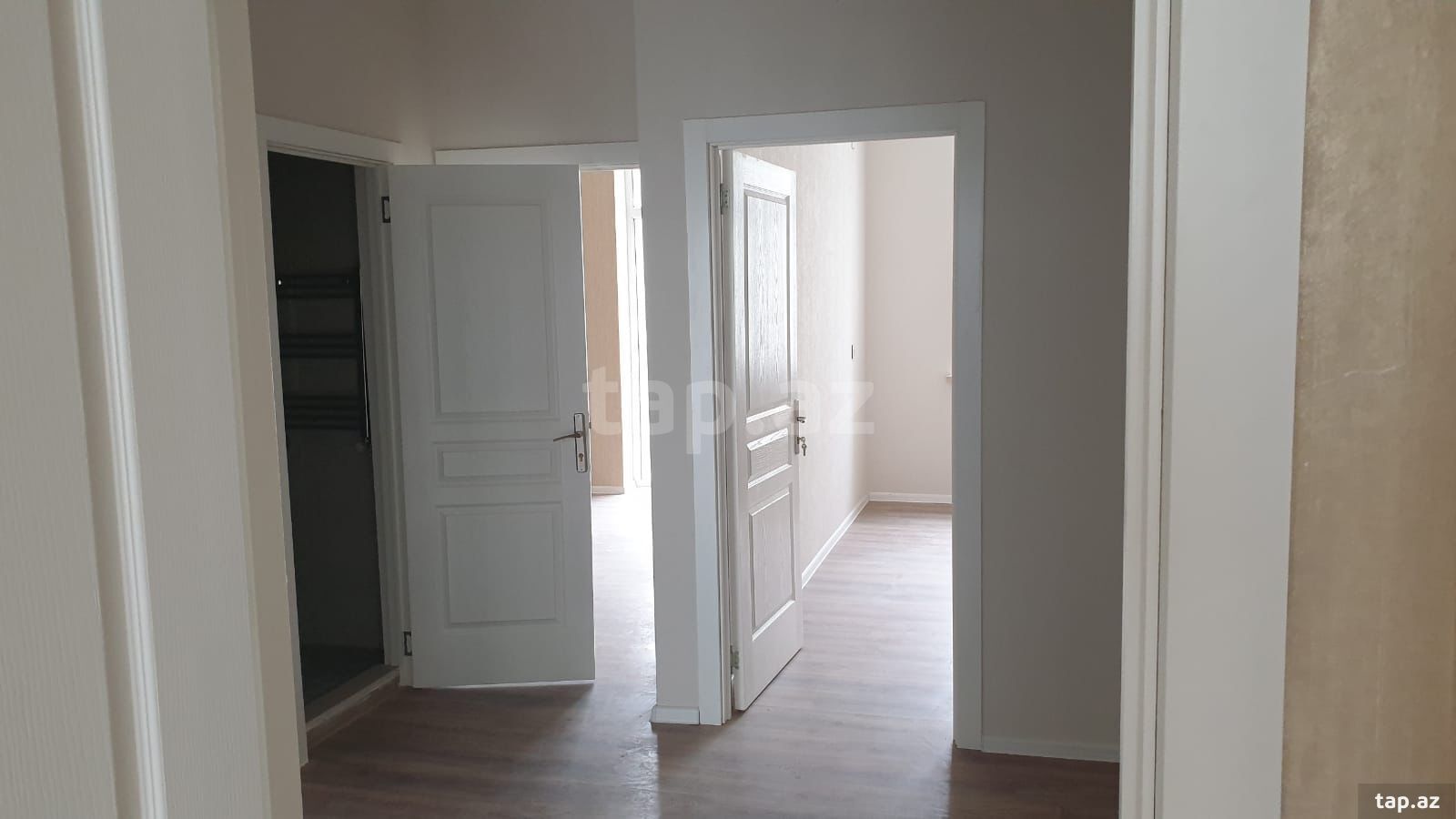 4-otaqlı yeni tikili, Müstəqillik küç., 110 m² (13)