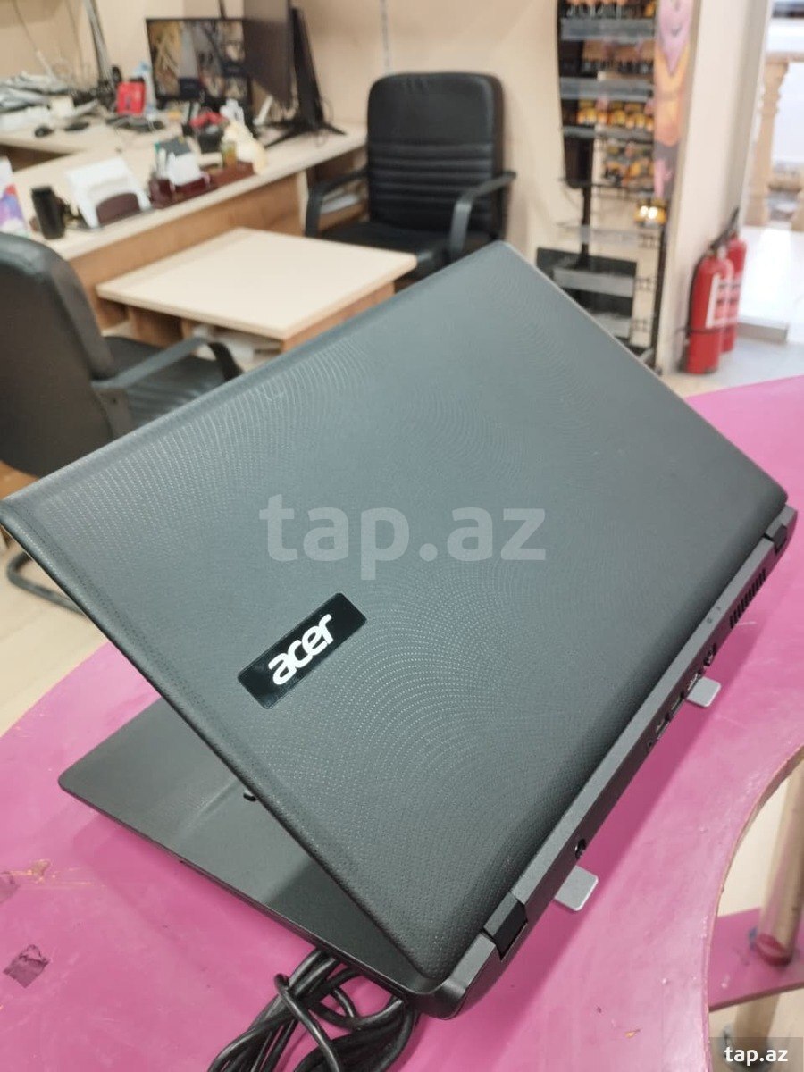 Acer ES1-520 Noutbuk (4)