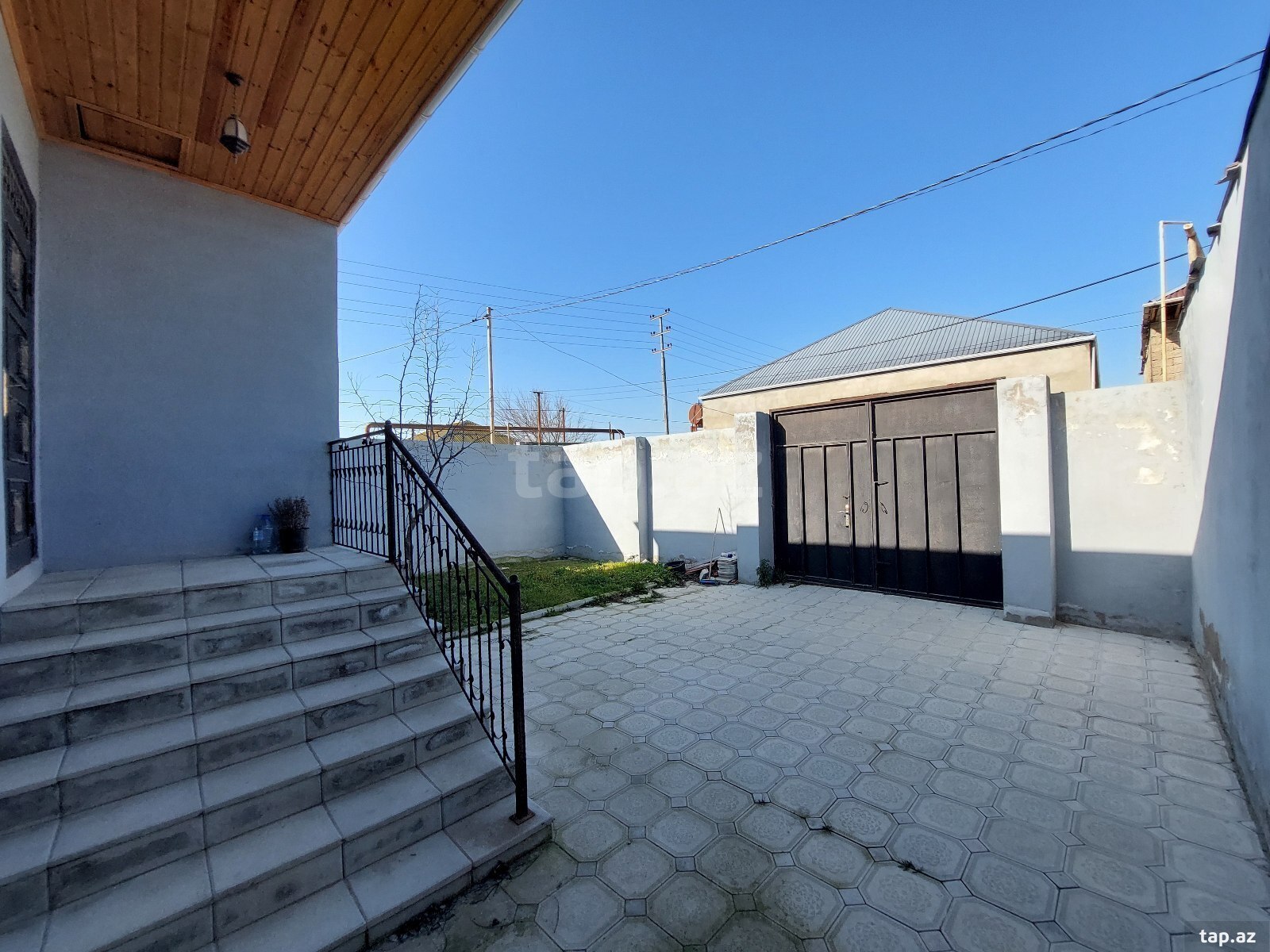 Həyət evi, Binə qəs. (5)