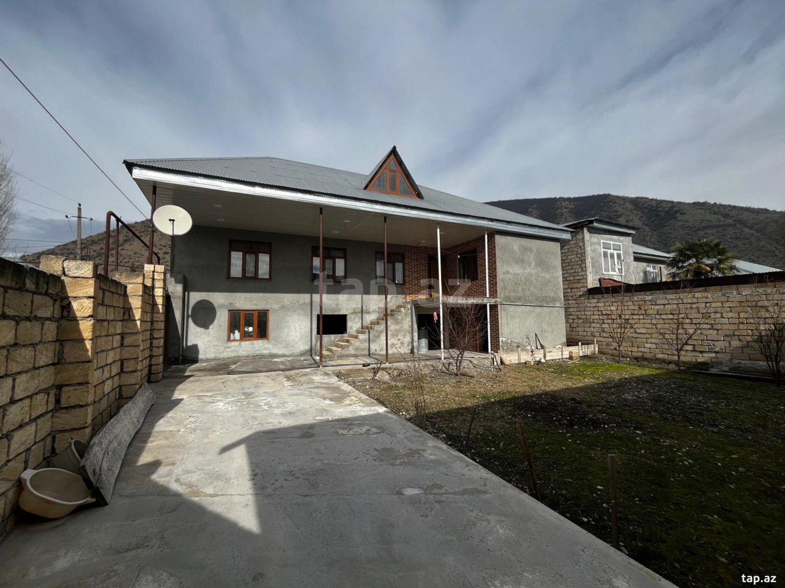 Həyət evi, Şəki ş.