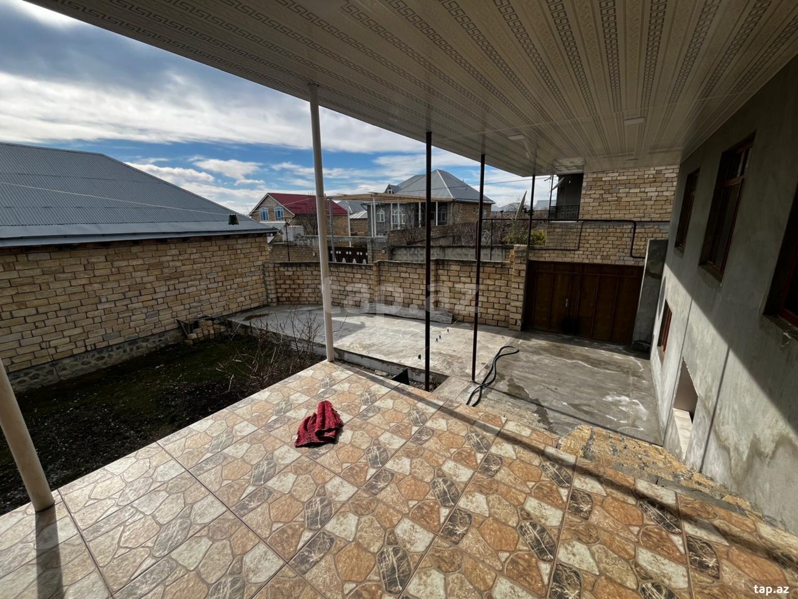 Həyət evi, Şəki ş.