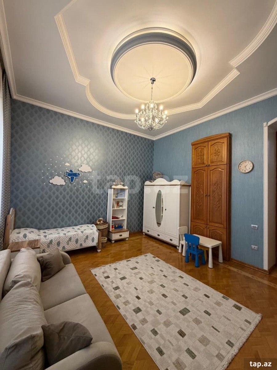 7-otaqlı mənzil, Səməd Vurğun küç., 450 m² (11)