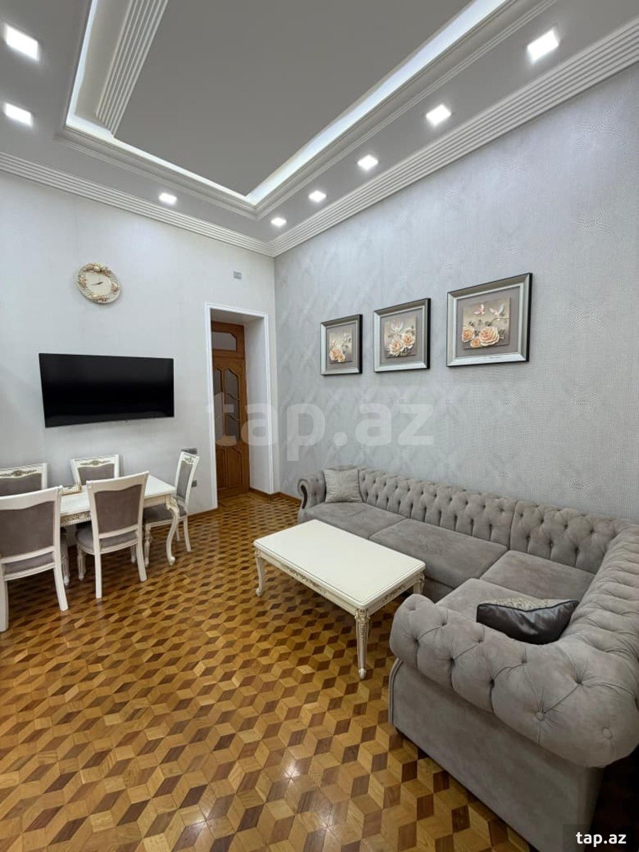 7-otaqlı mənzil, Səməd Vurğun küç., 450 m² (15)