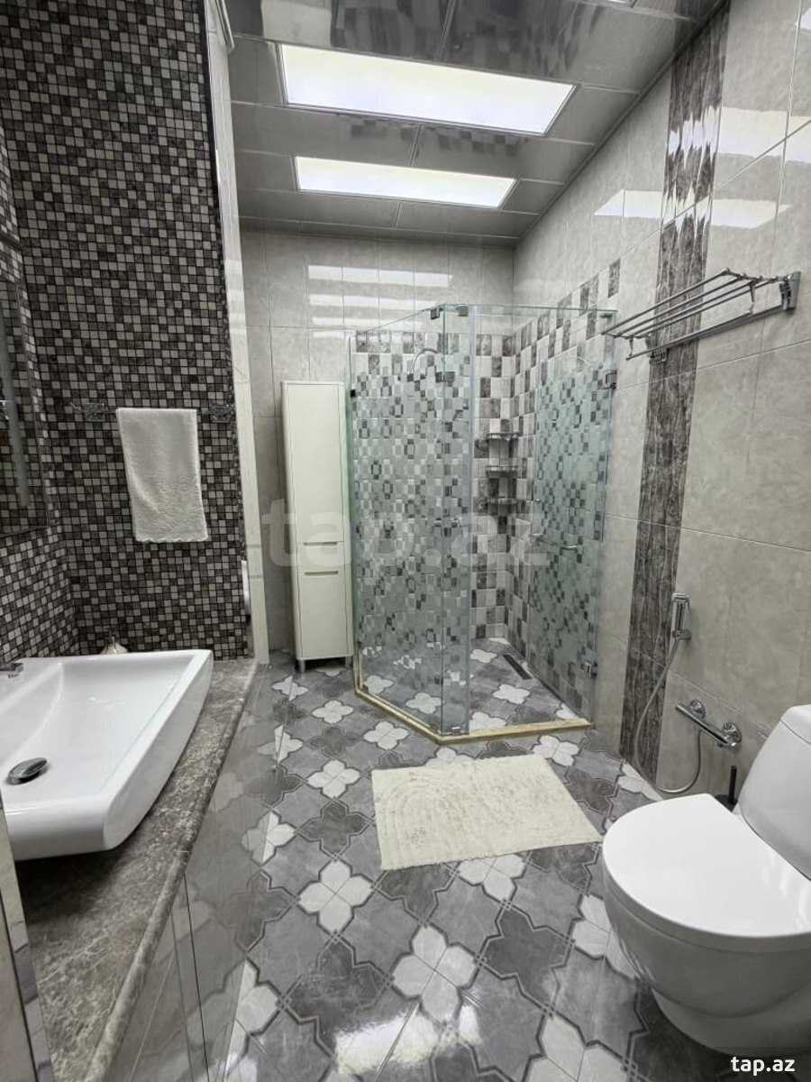 7-otaqlı mənzil, Səməd Vurğun küç., 450 m² (27)