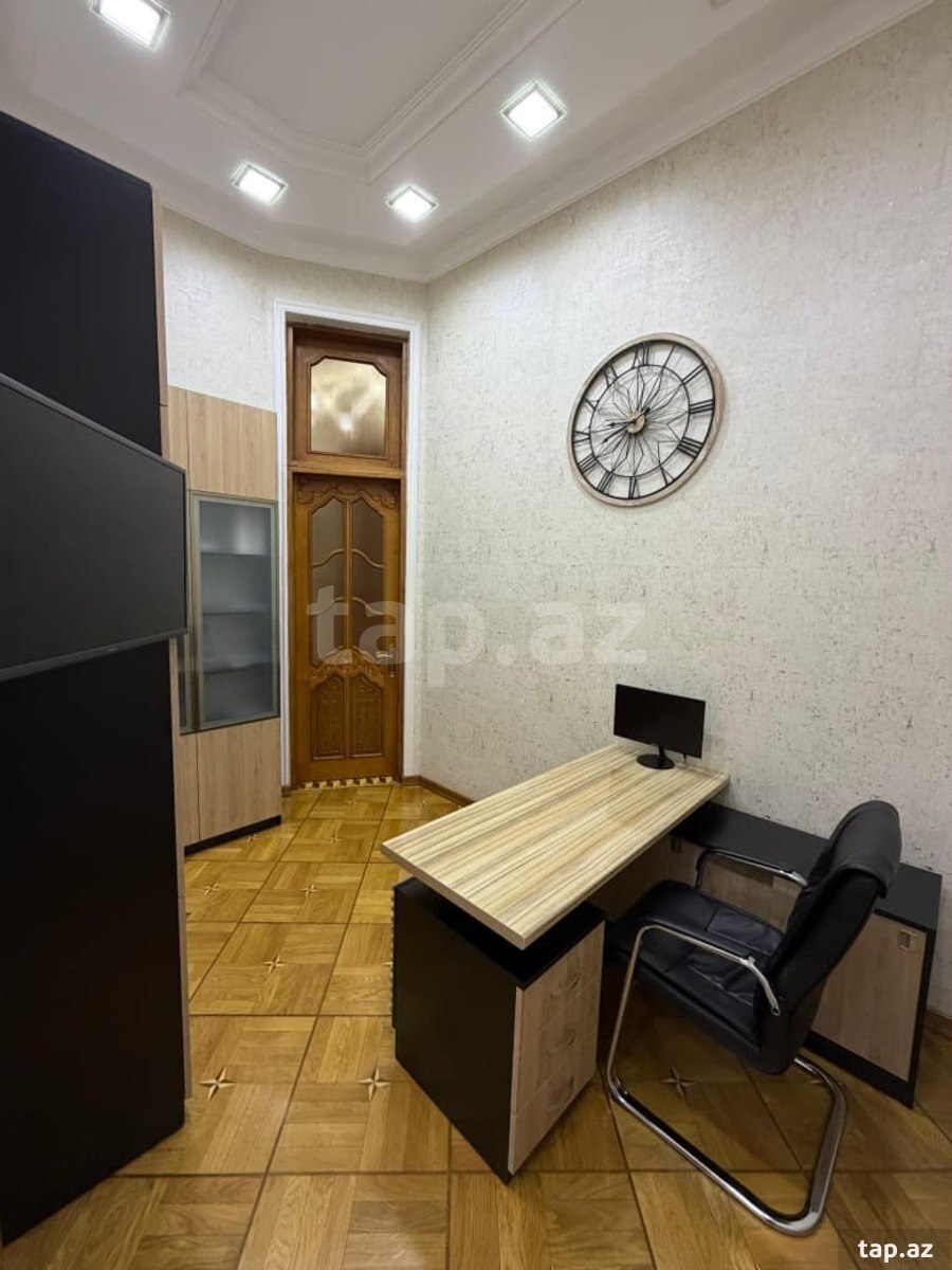 7-otaqlı mənzil, Səməd Vurğun küç., 450 m² (18)