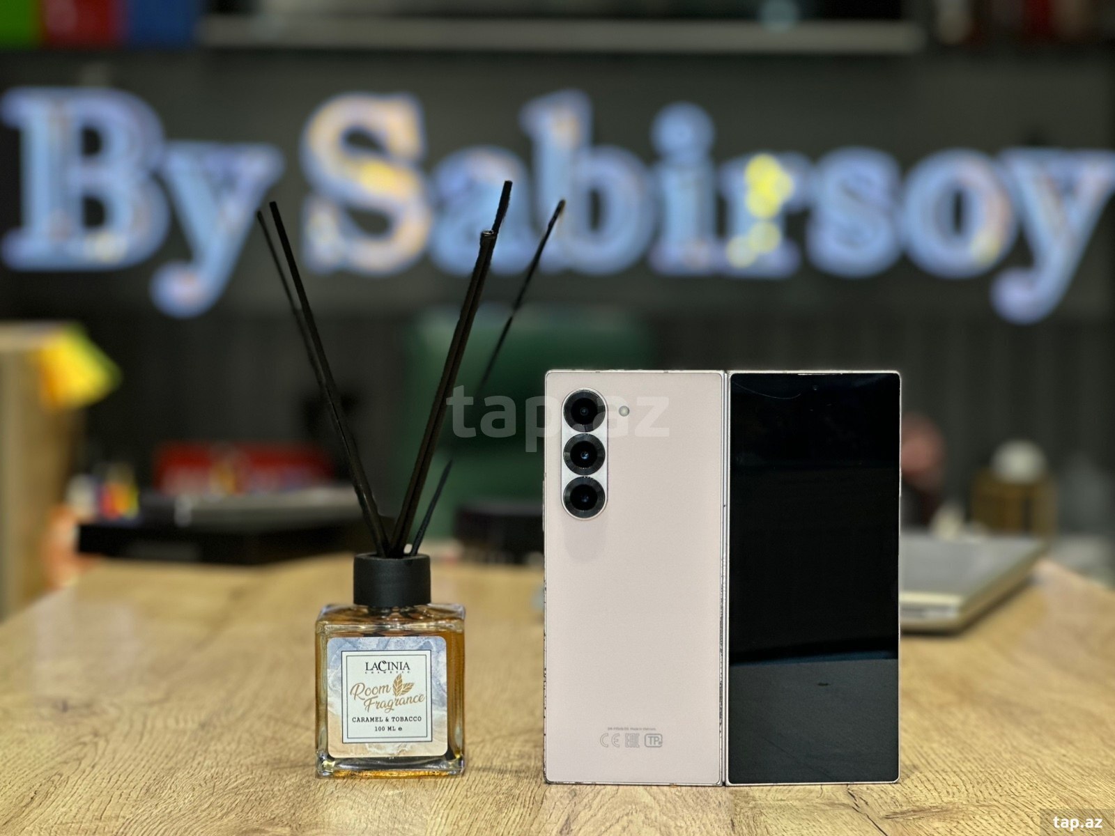 Samsung Galaxy Z Fold 6 Pink 256GB/12GB (2)