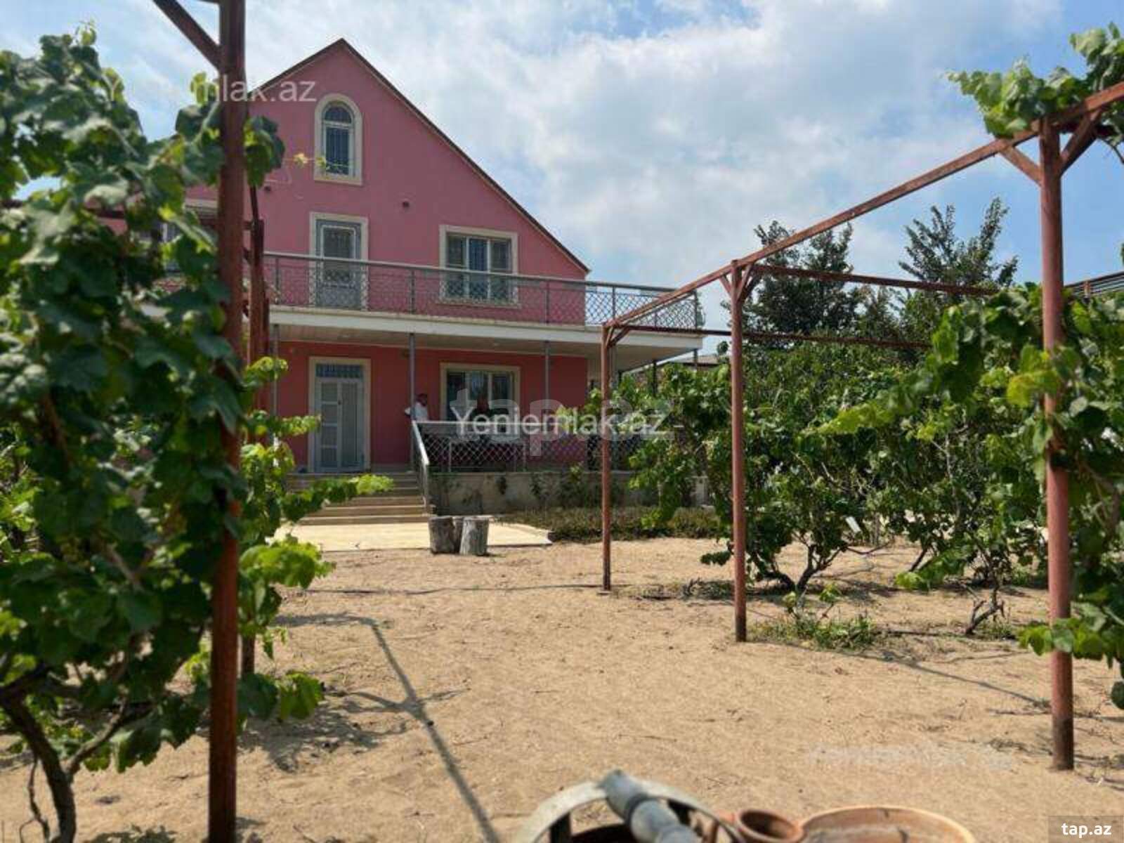 Bağ evi, Nardaran qəs. (11)