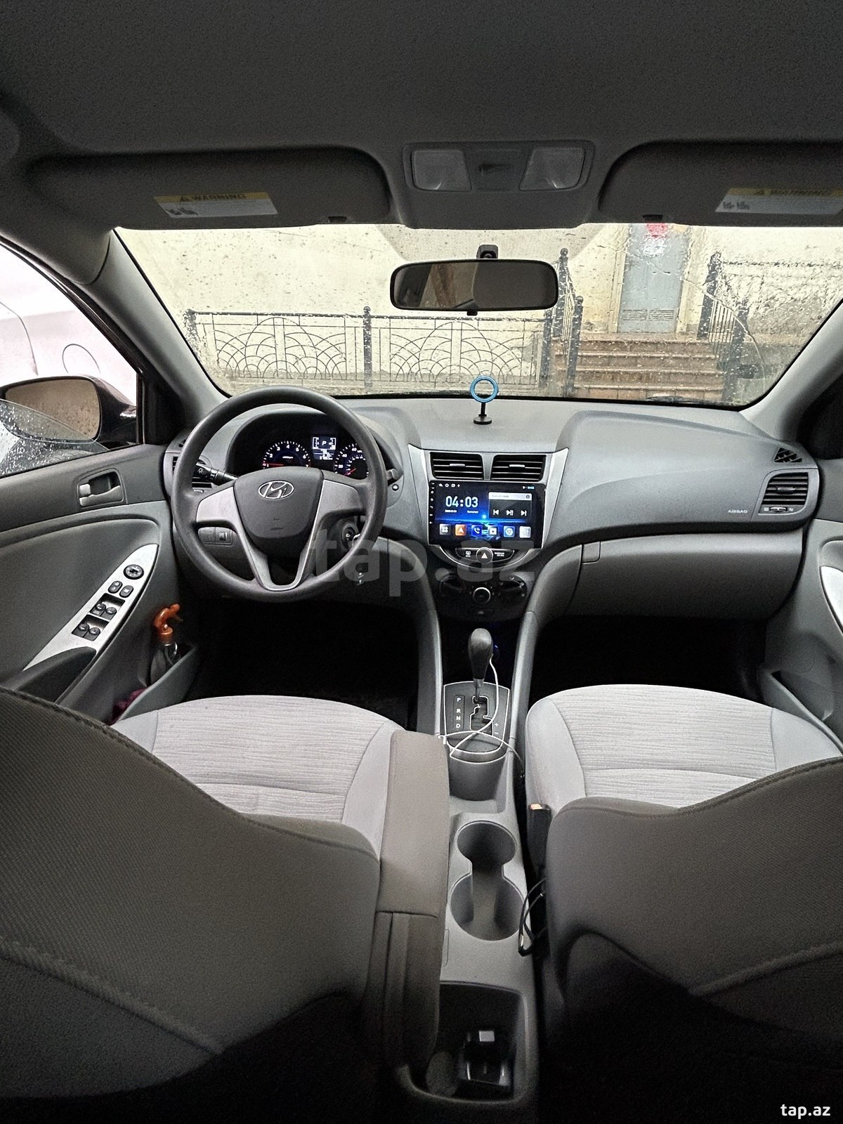 Hyundai Accent, 2016 il (5)