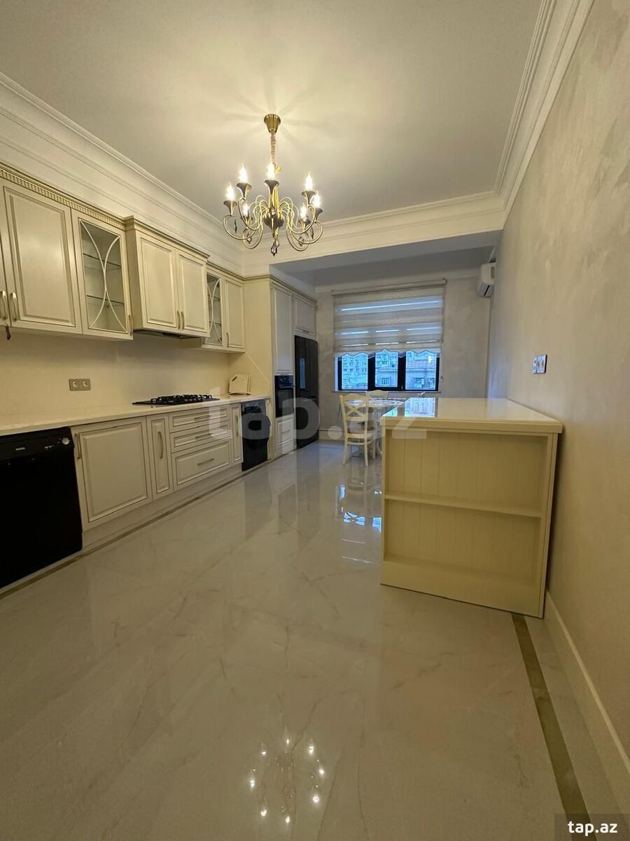 3-otaqlı yeni tikili, N.Nərimanov m., 112 m²