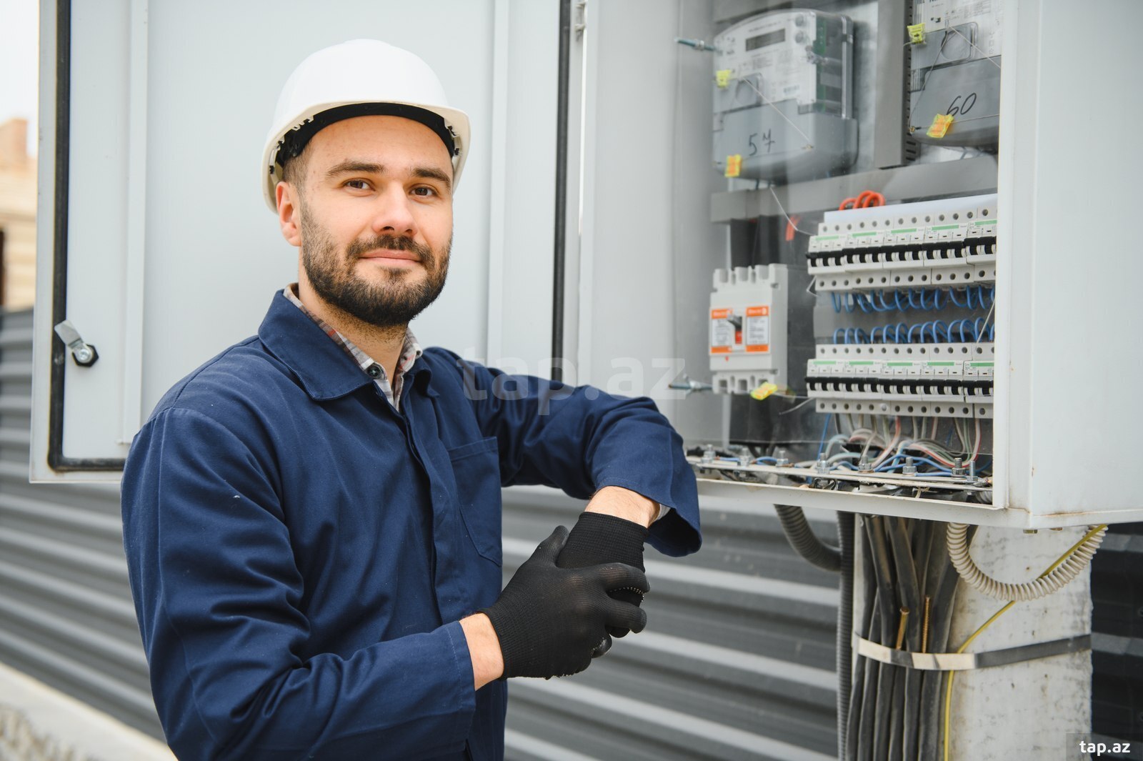 Elektrik işi axtarıram