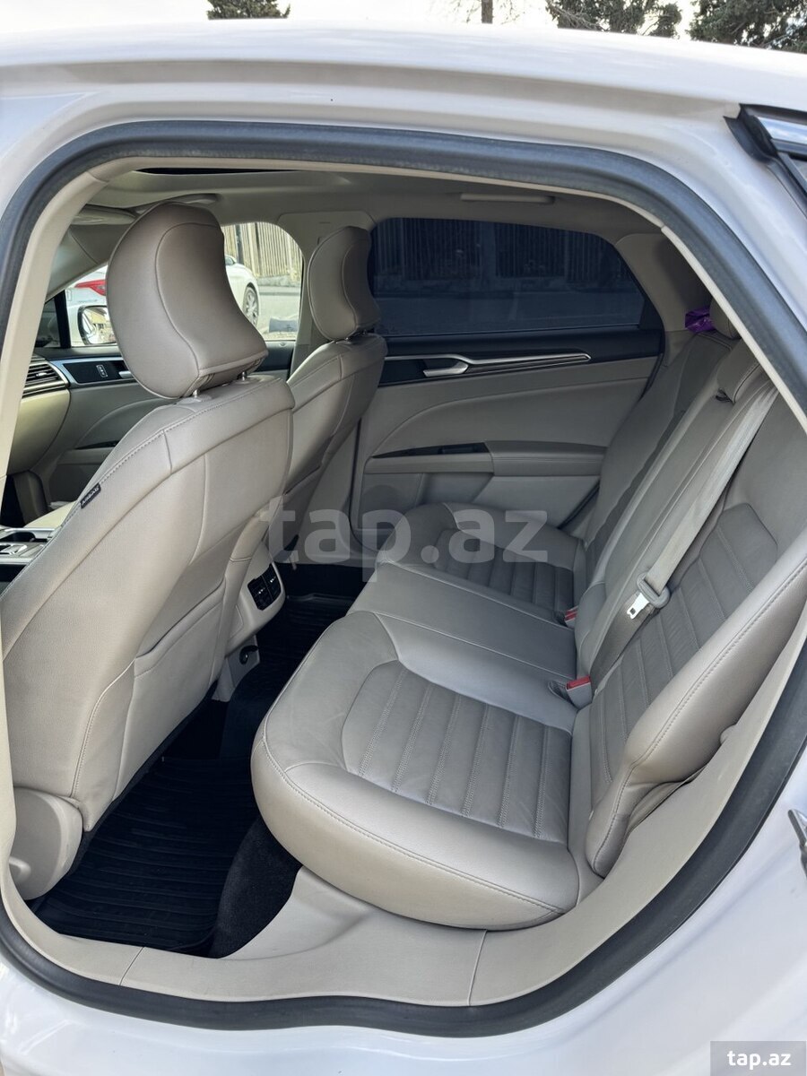 Ford Fusion, 2017 il (8)