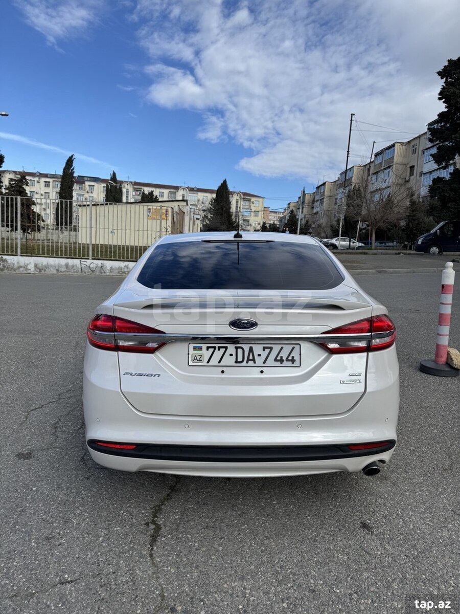 Ford Fusion, 2017 il (12)