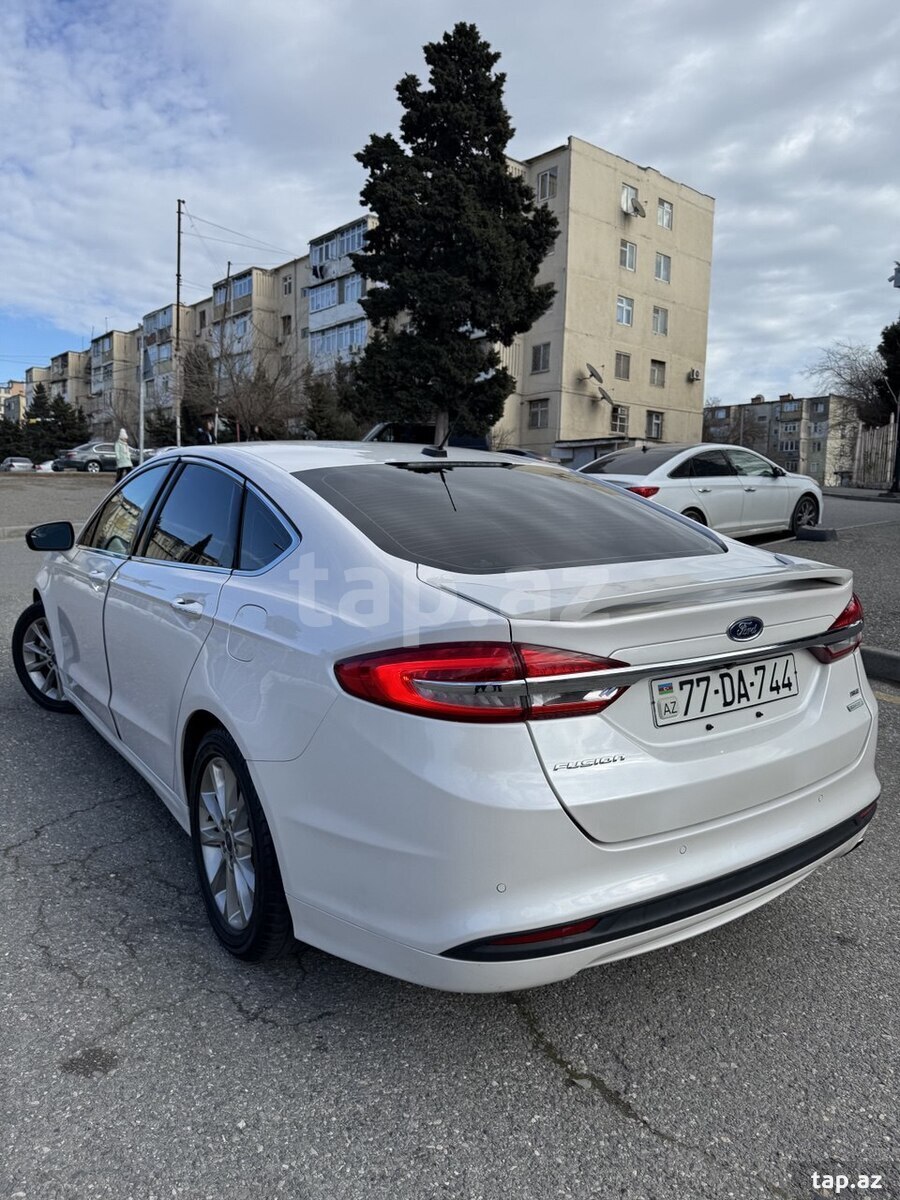 Ford Fusion, 2017 il (5)