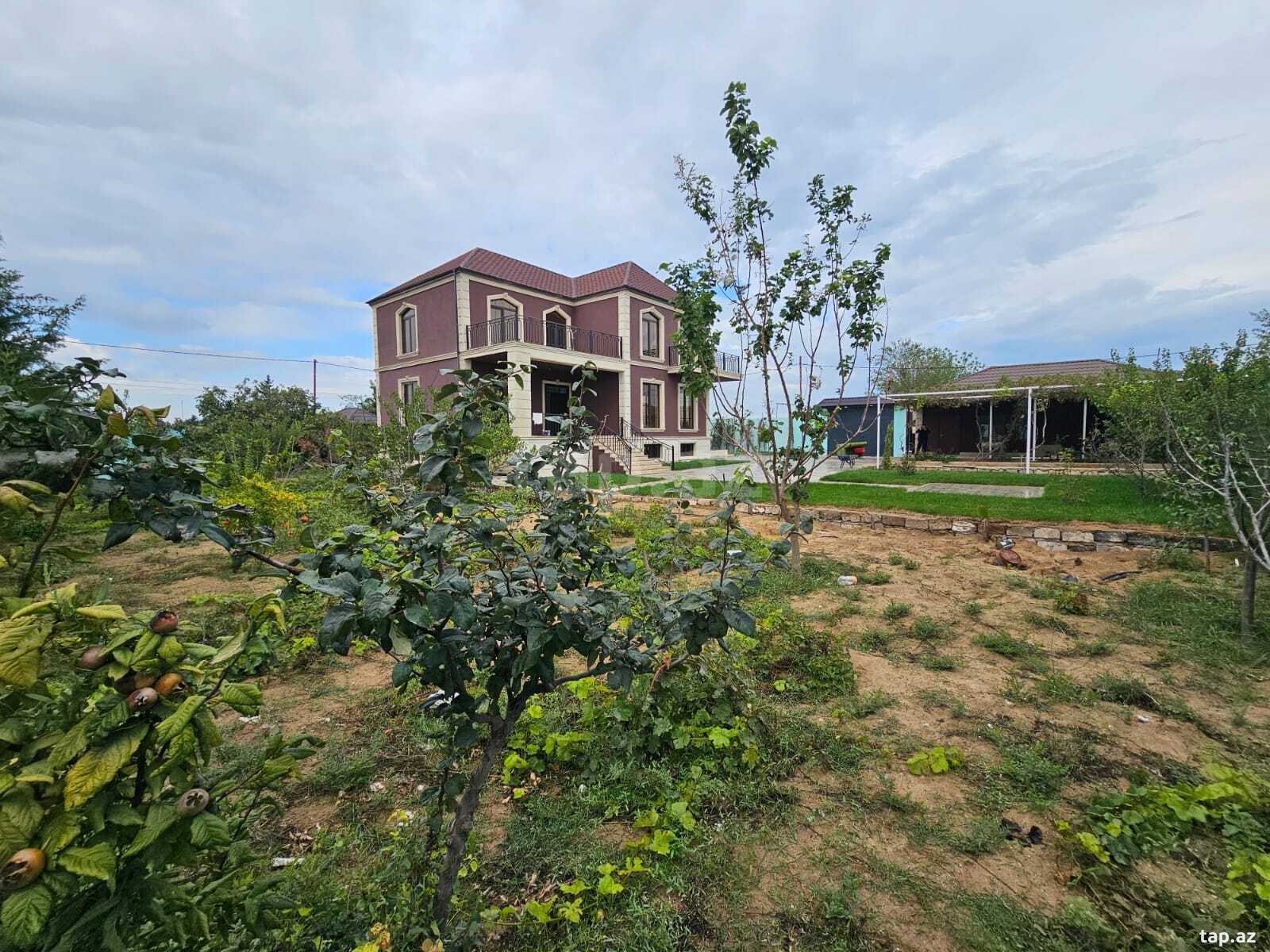 Bağ evi, Buzovna qəs. (3)