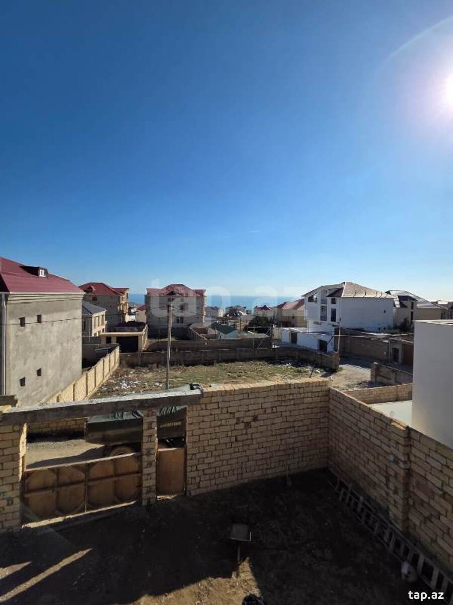 Villa, Badamdar qəs. (8)