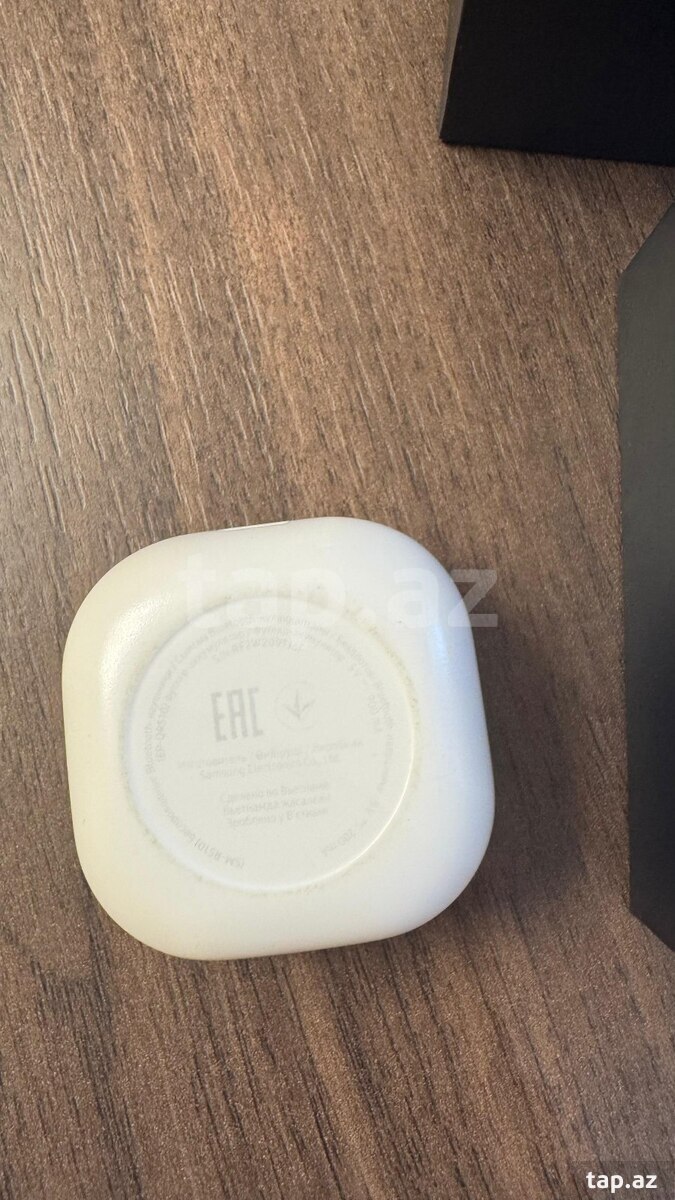 Samsung Galaxy Buds2 Pro üçün charger (3)
