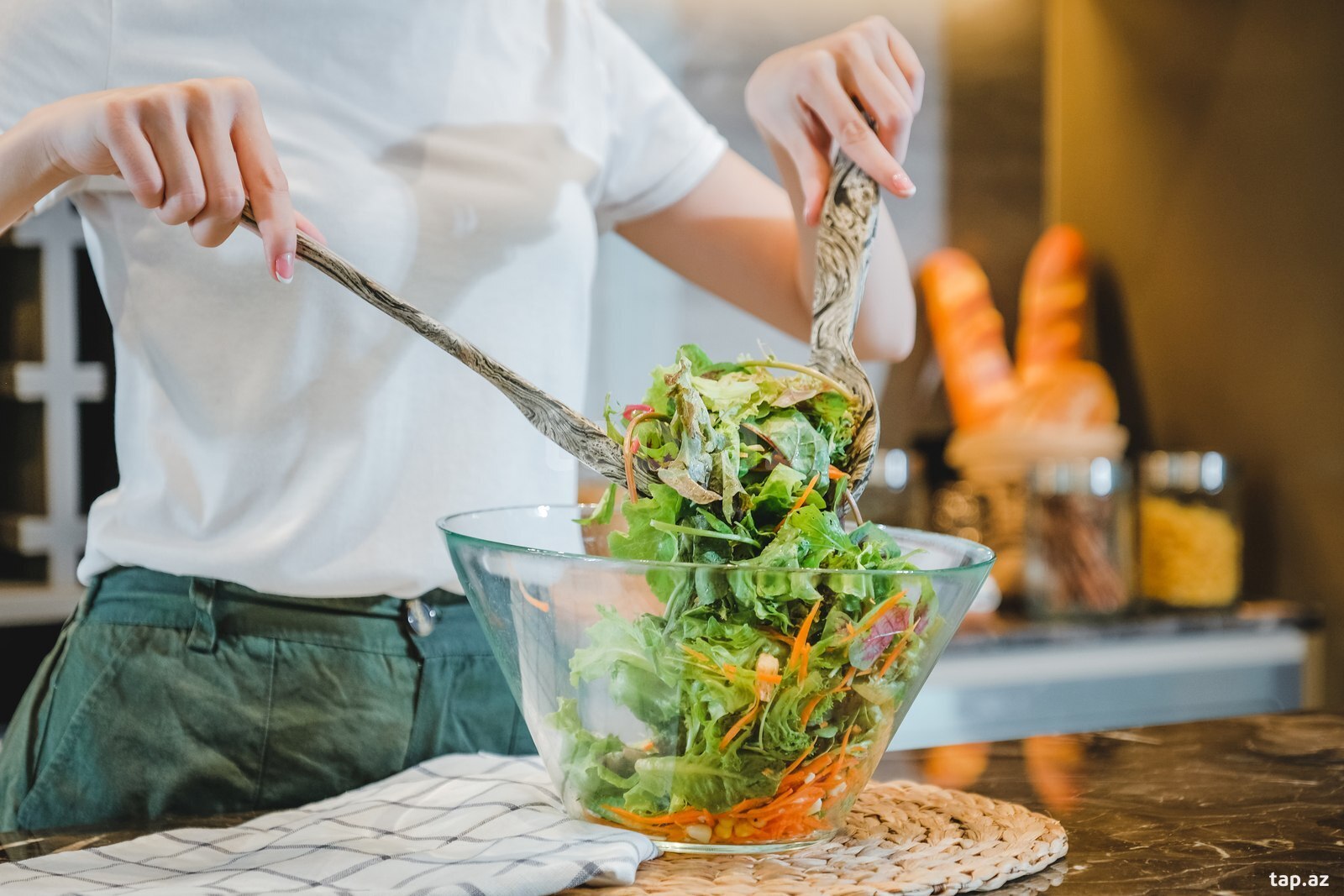 Salat və qəlyanaltı ustası işi axtarıram